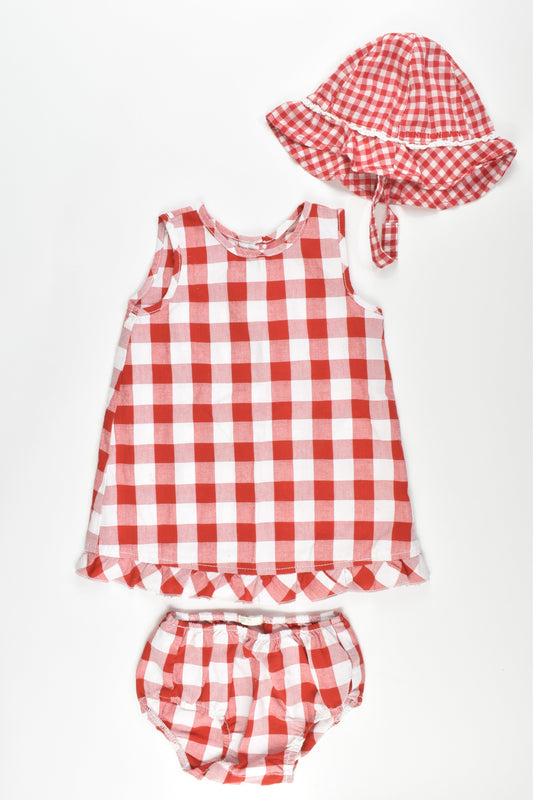 Benetton Baby Size 00 (68 cm) Dress, Bloomers and Hat