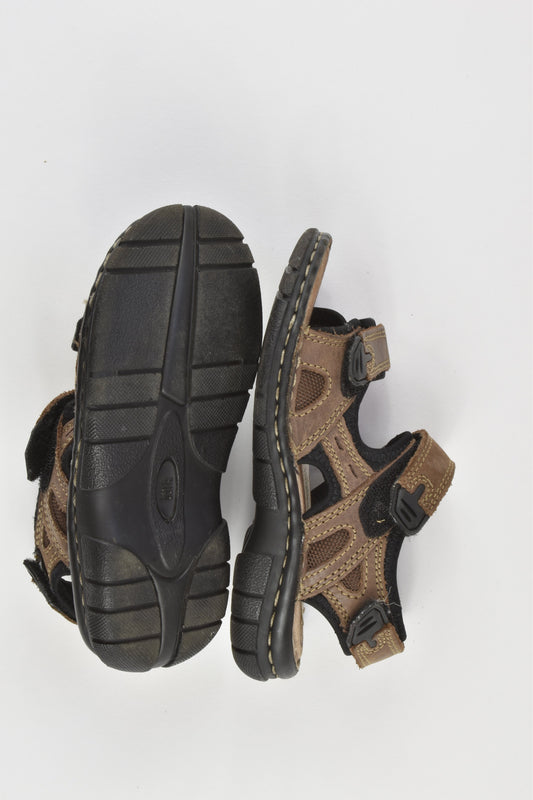 Betts Kids Size 10 Sandals