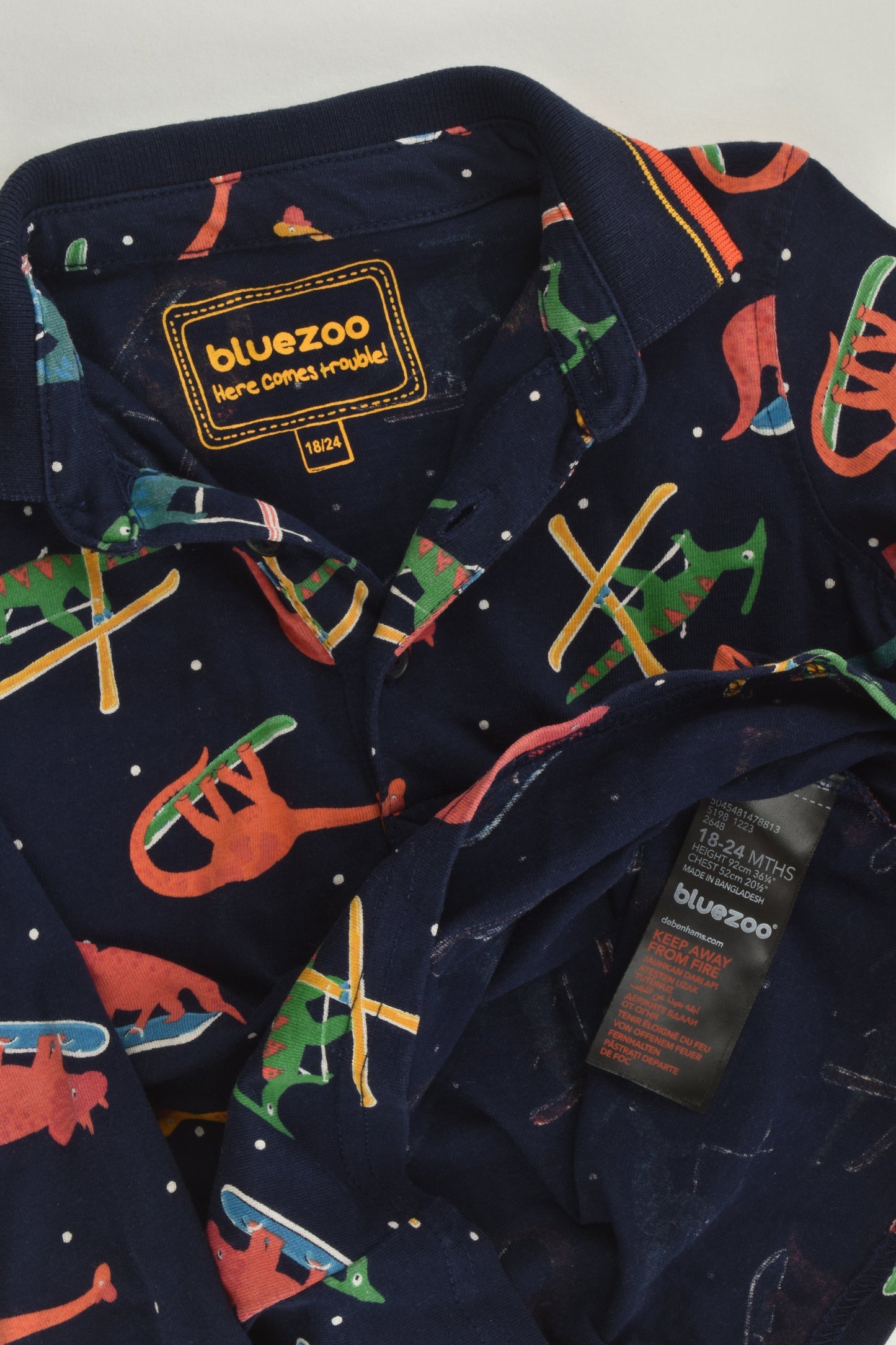 Bluezoo by Debenhams Size 2 (92 cm) Dinosaurs Snowboarding and Skiing Collared Top