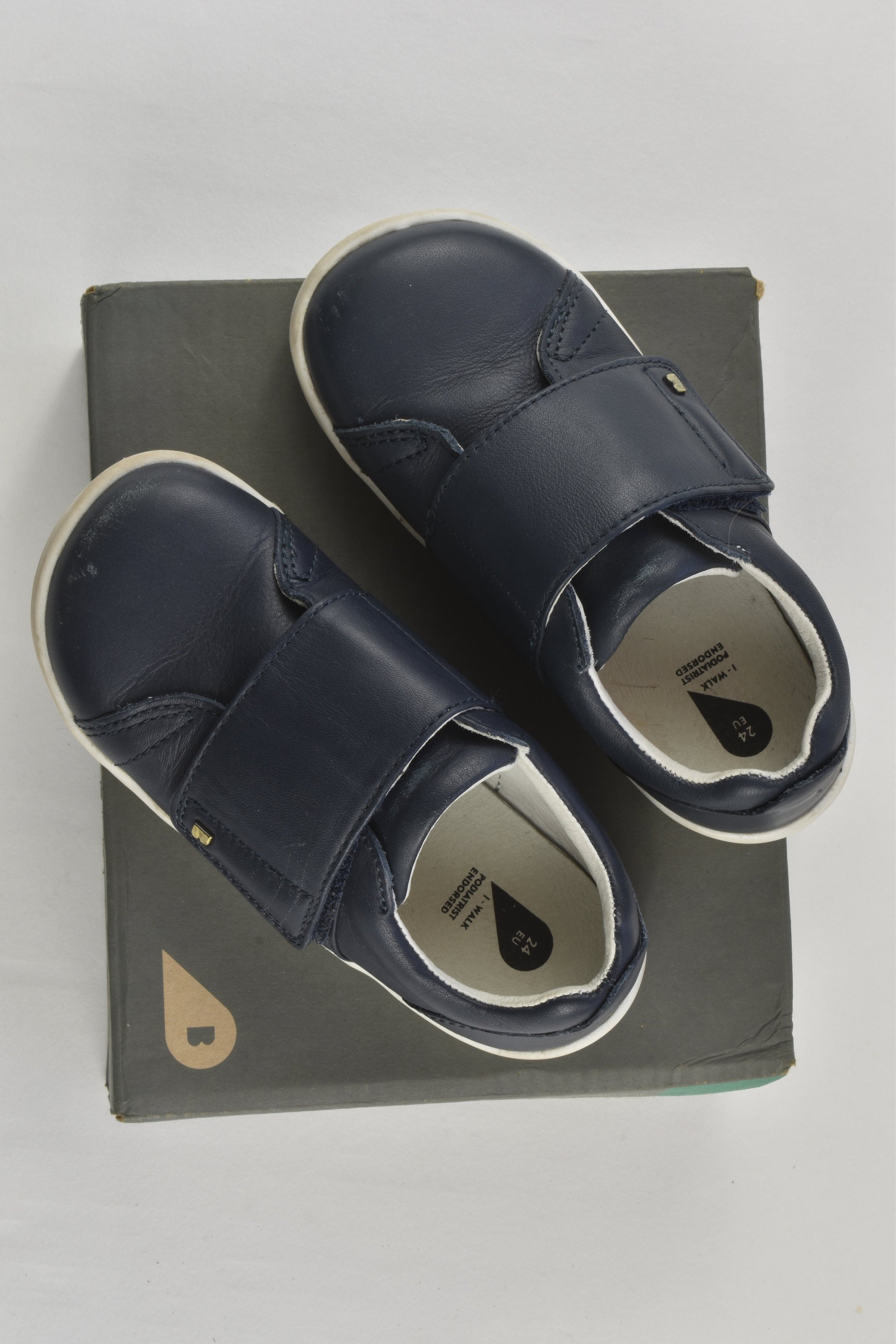 Bobux Size 24 Leather Boston Trainer Shoes