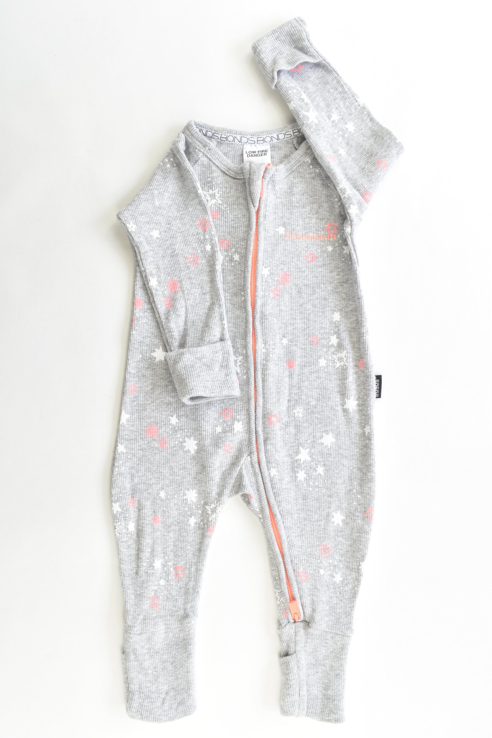 Bonds Size 0-3 months (000) Ribbed Stars Wondersuit