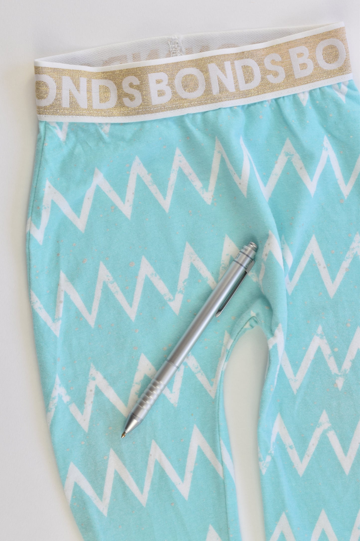Bonds Size 0 (6-12 months) Chesty and Leggings