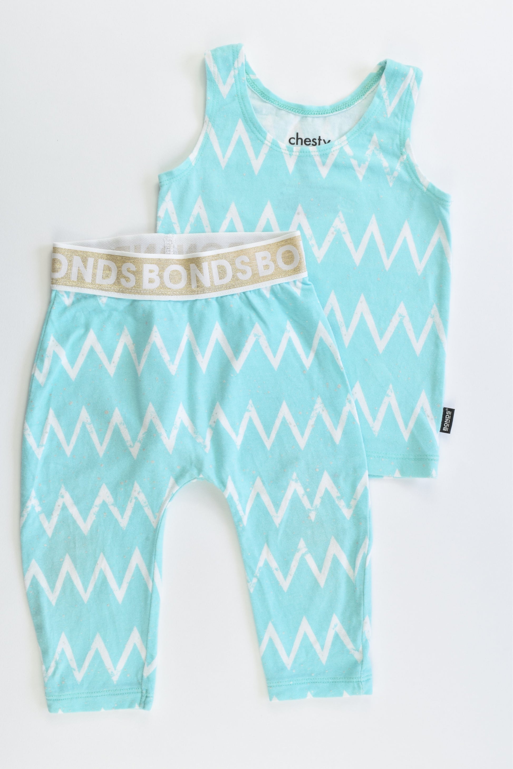 Bonds Size 0 (6-12 months) Chesty and Leggings