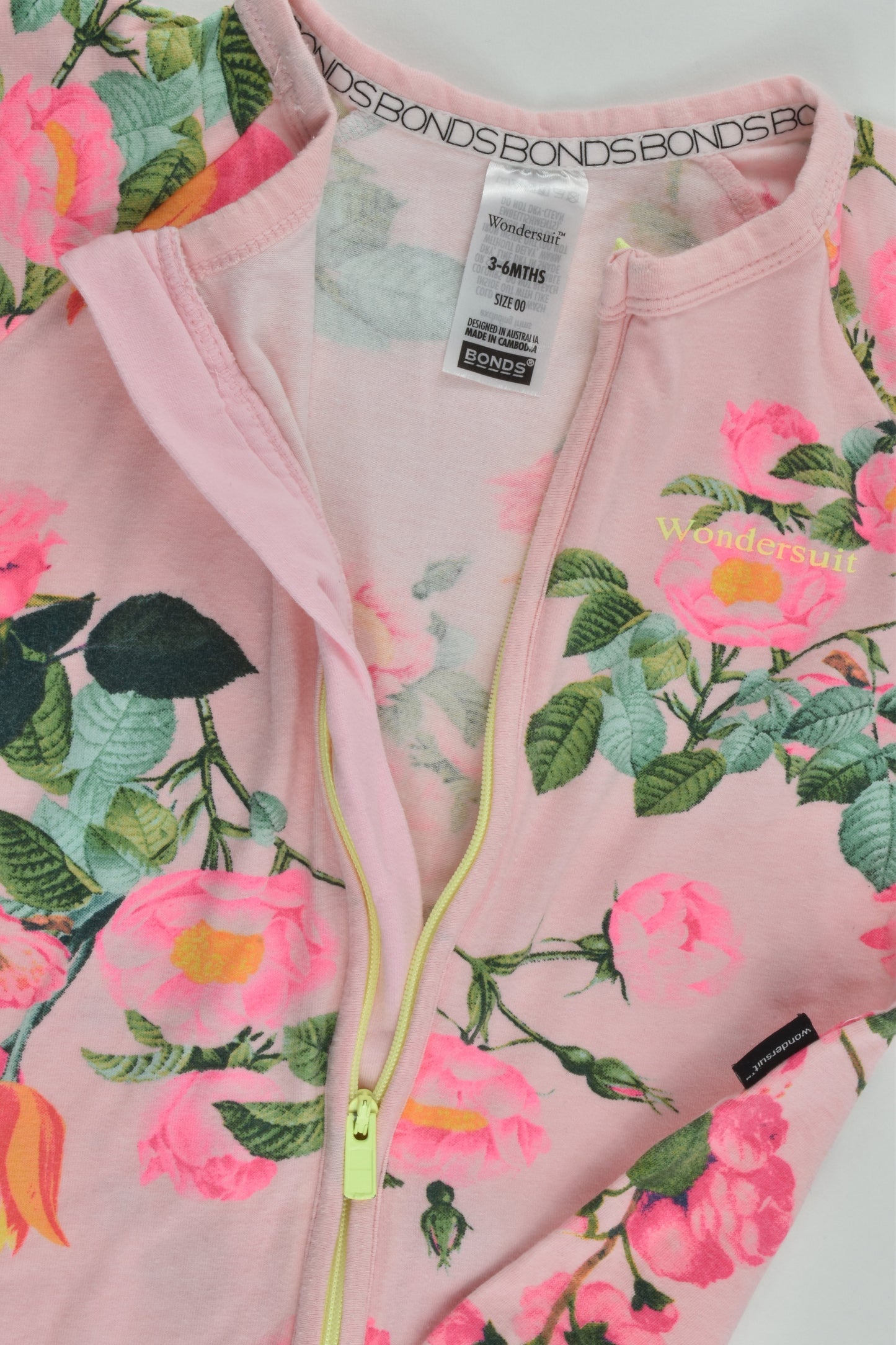 Bonds Size 00 (3-6 months) Roses Short Wondersuit