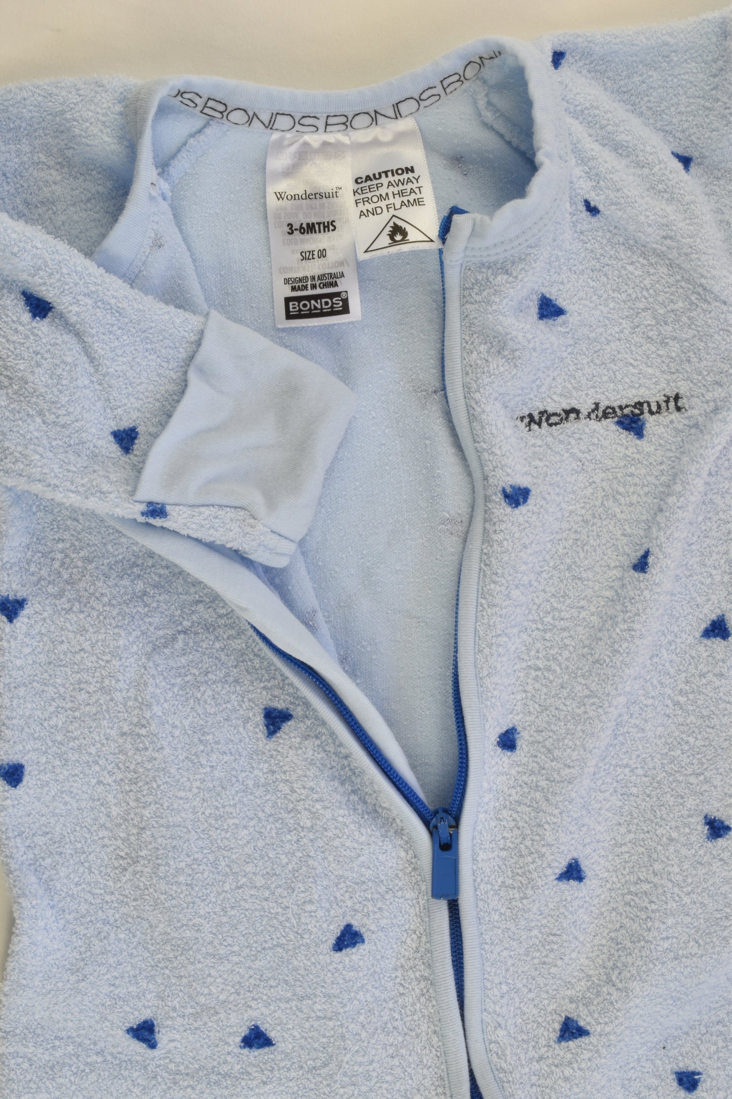Bonds Size 00 (3-6 months) Triangles Terry Wondersuit