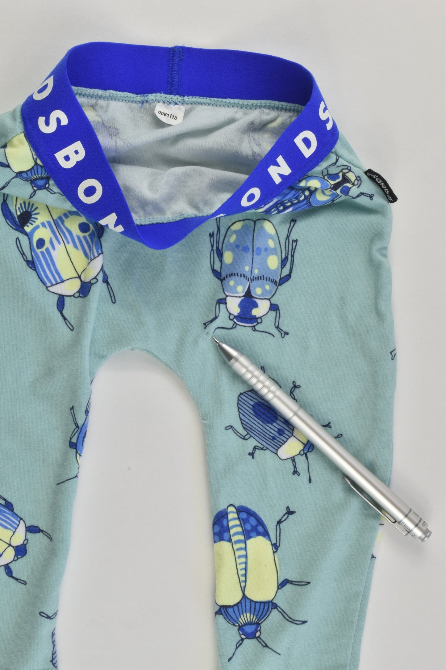 Bonds Size 000 (0-3 months) Bugs Leggings