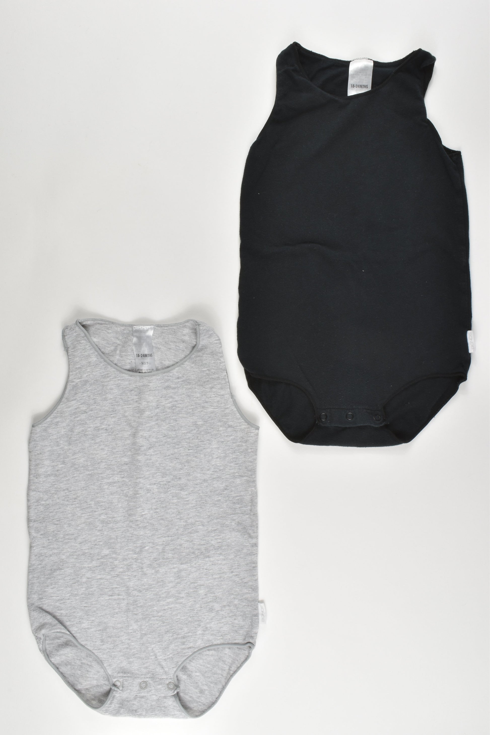 Bonds Size 2 Bodysuits