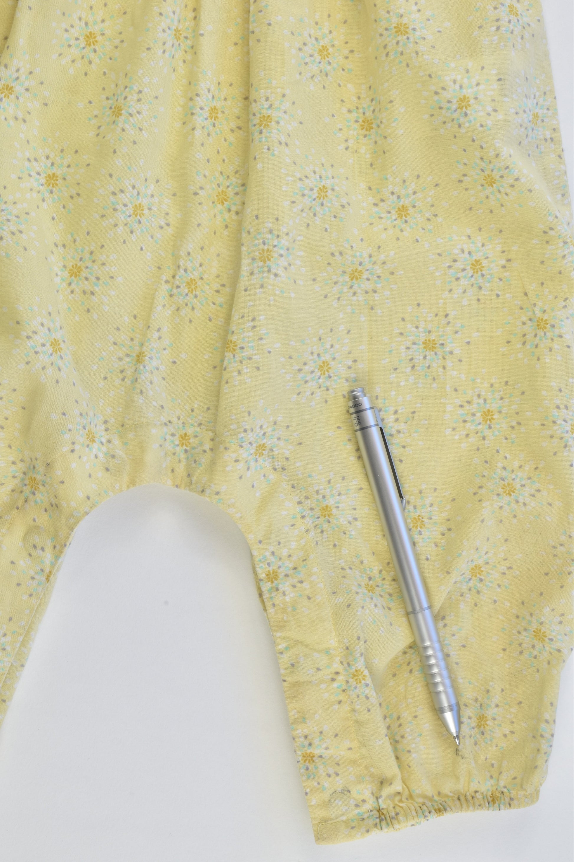 Bout'Chou (France) Size 00 (6 months, 67 cm) Flowers Playsuit