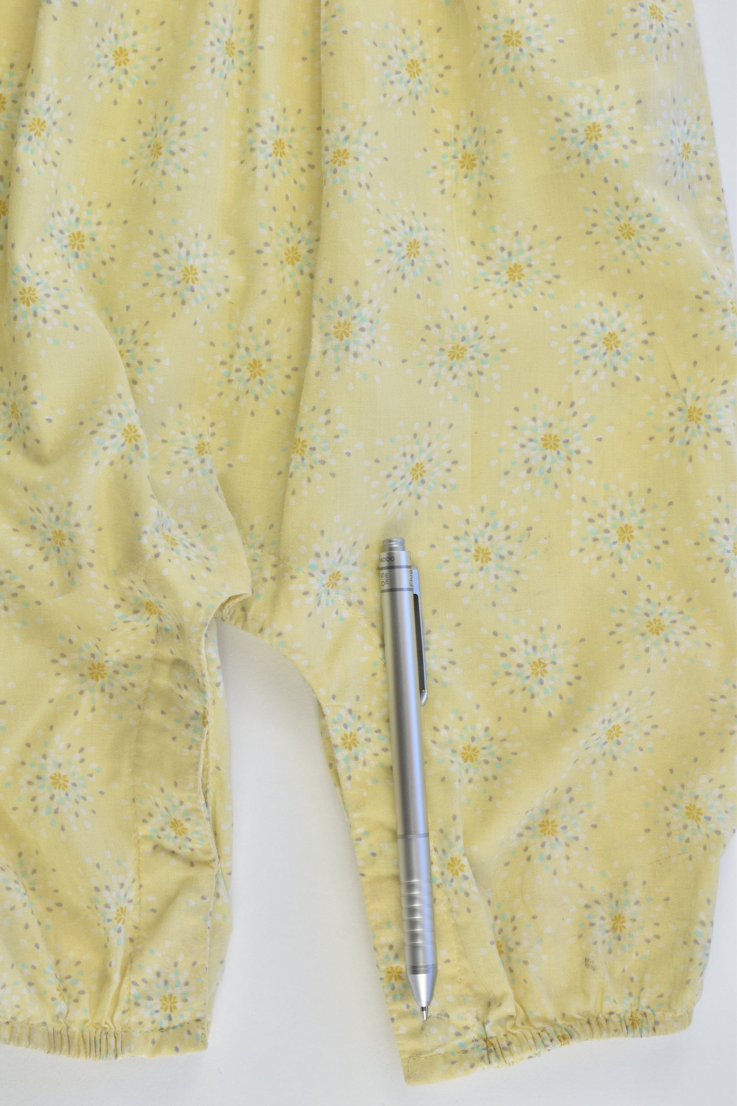 Bout'Chou (France) Size 00 (6 months, 67 cm) Flowers Playsuit