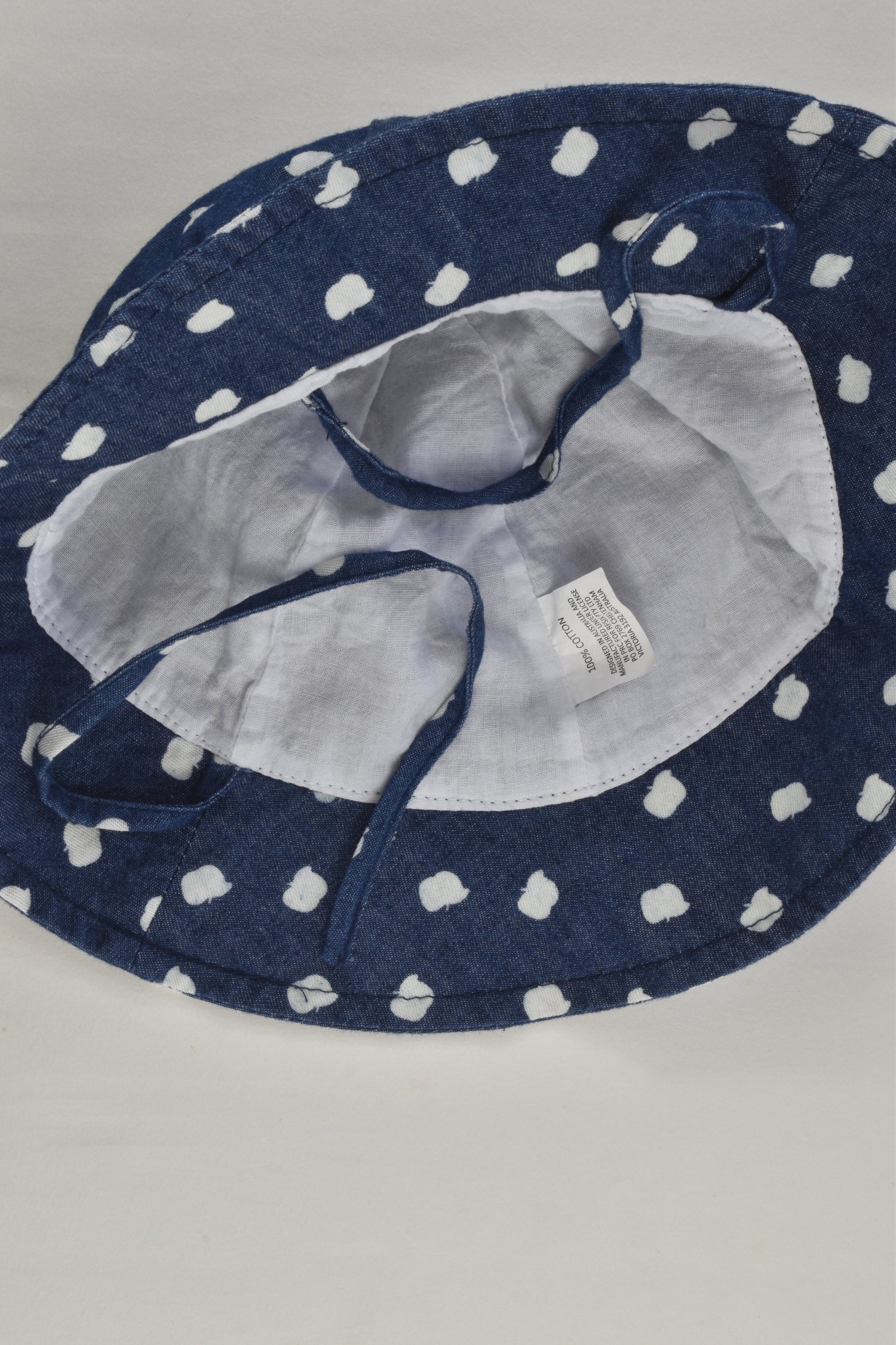 Brand Unknown (Australia) Size approx 2-4 Sun Hat