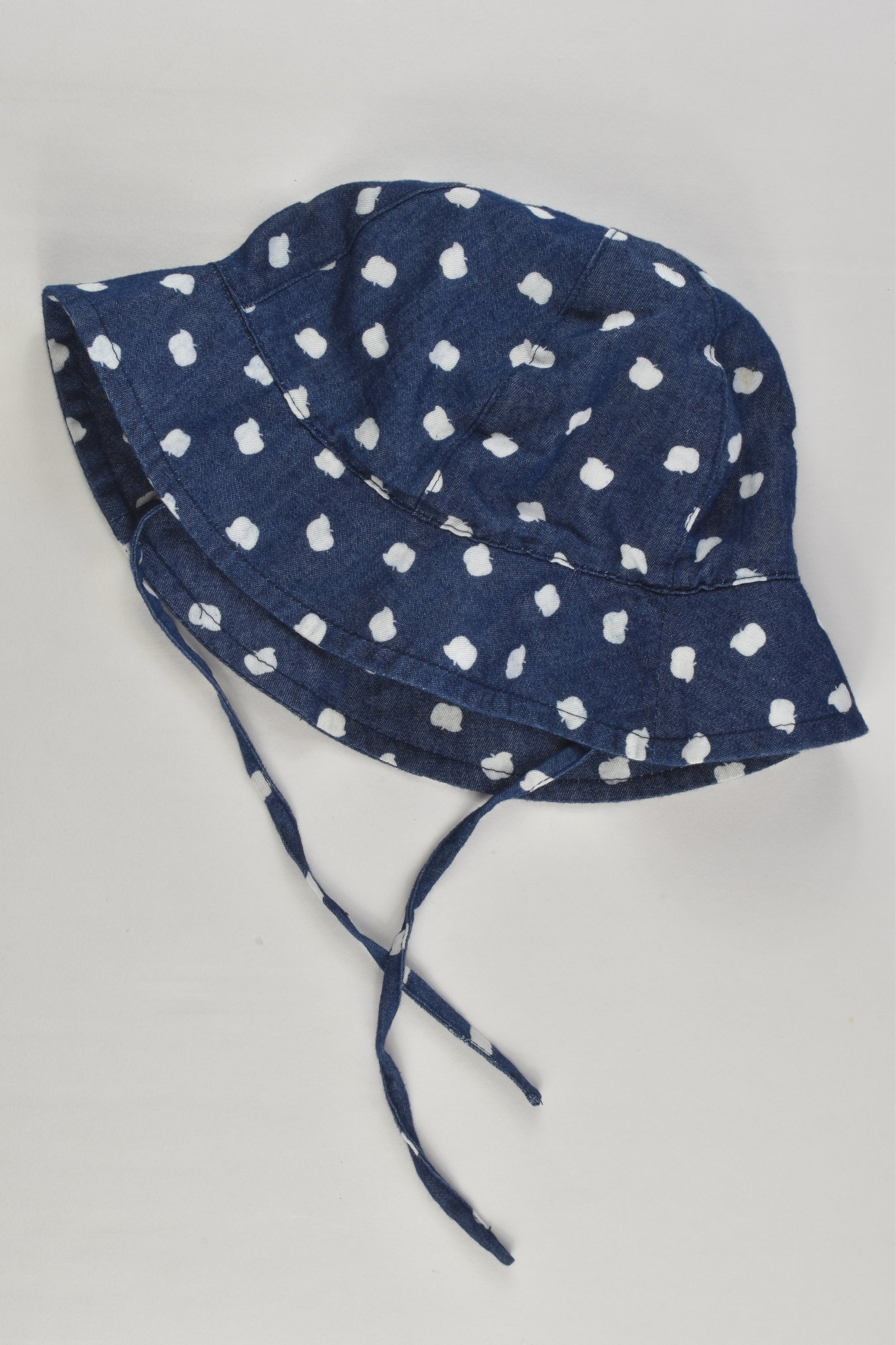 Brand Unknown (Australia) Size approx 2-4 Sun Hat