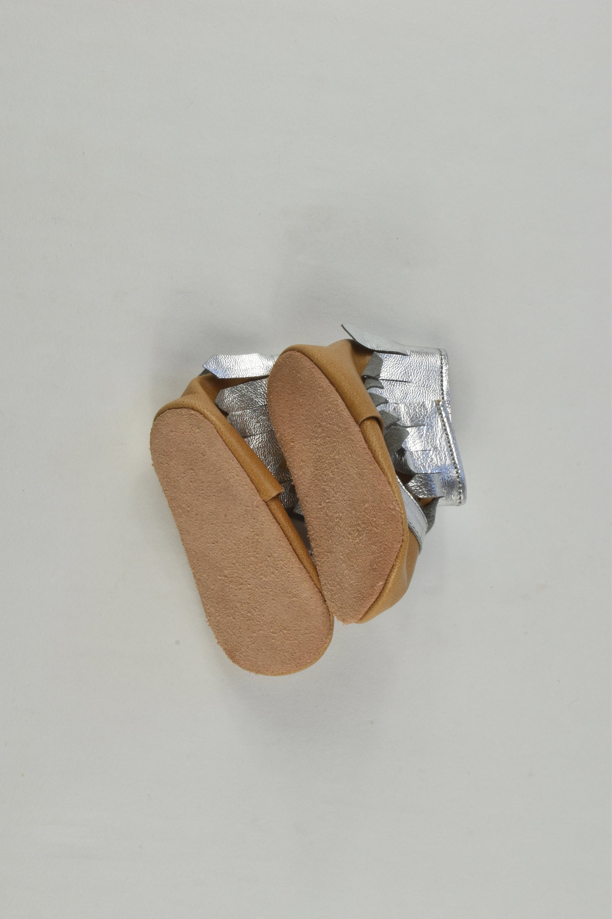 Brand Unknown Size 1 Baby Slippers