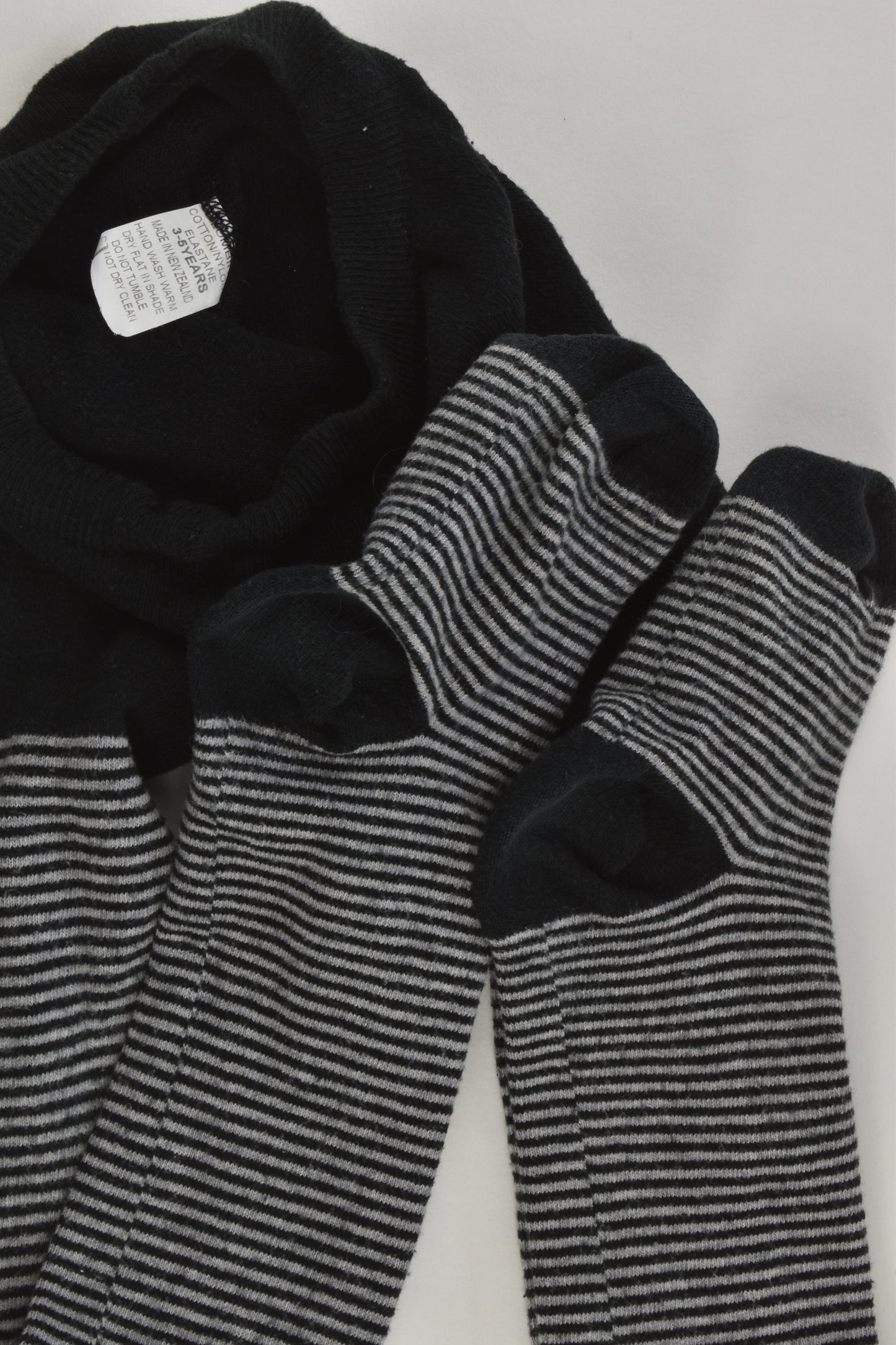 Brand Unknown Size 3-5 Striped Footed Tights