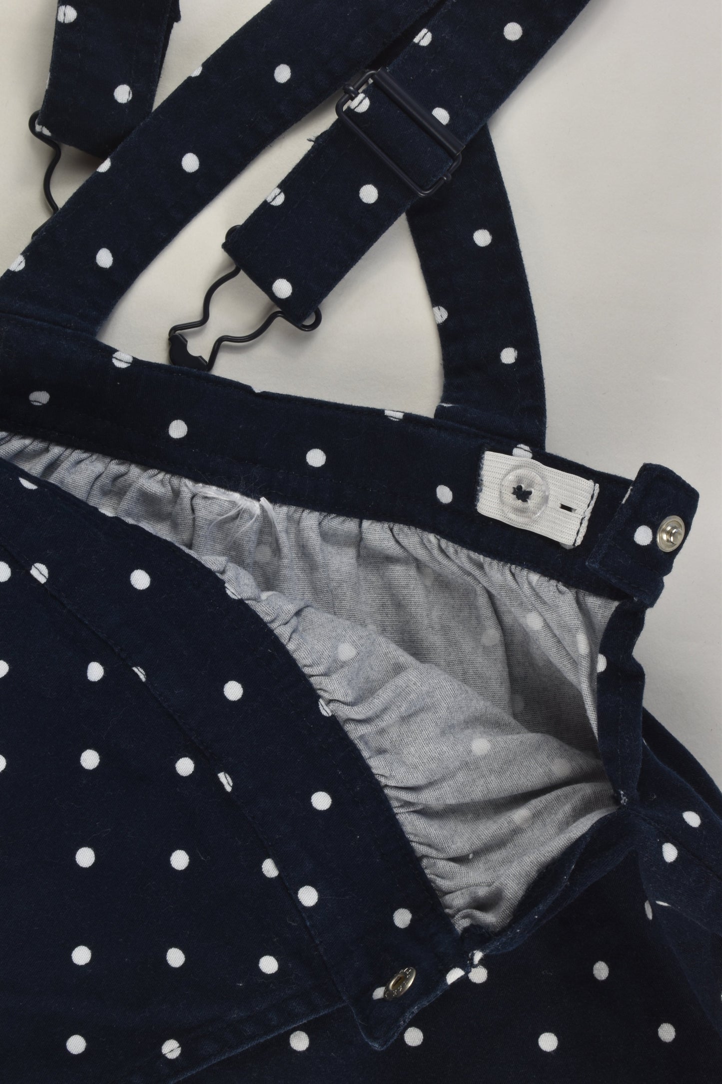 Brand Unknown Size 4 Polka Dots Stretchy Pinafore