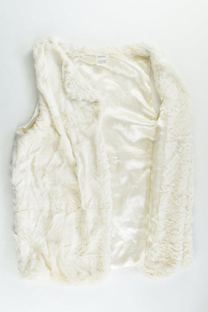 Brand Unknown Size approx 10-12 Lined Fluffy Vest