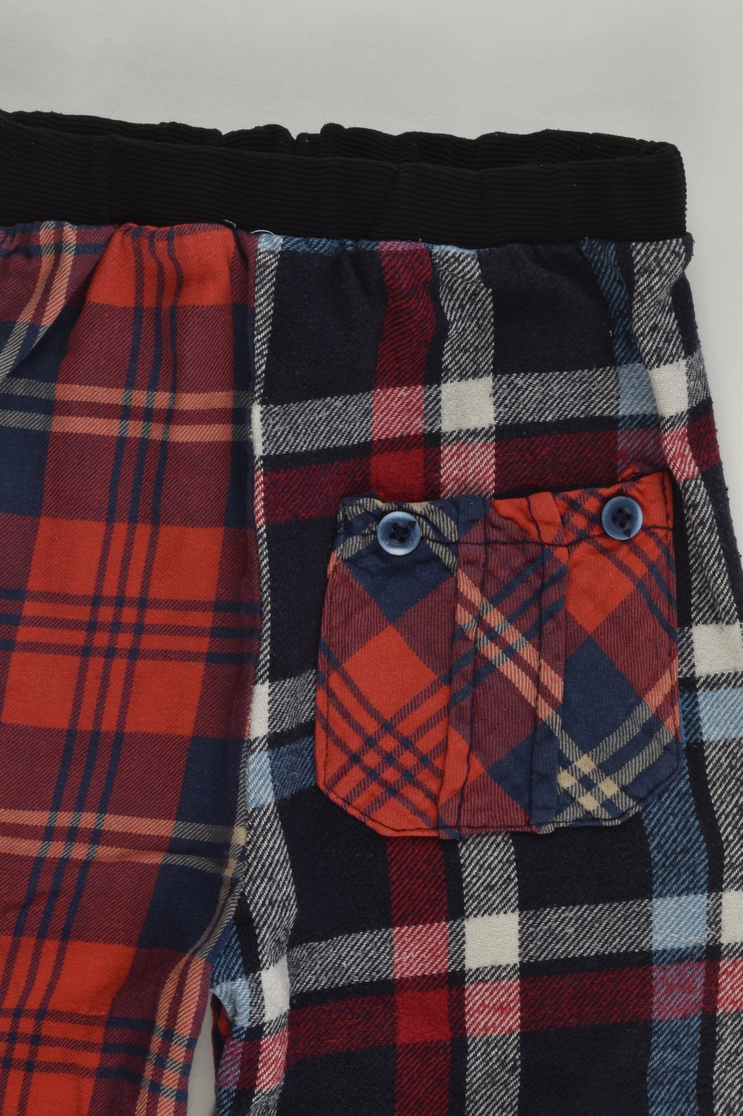 Brand Unknown Size approx 2-3 Checked Pants