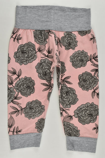 Brand Unknown Size approx 2 Roses Pants