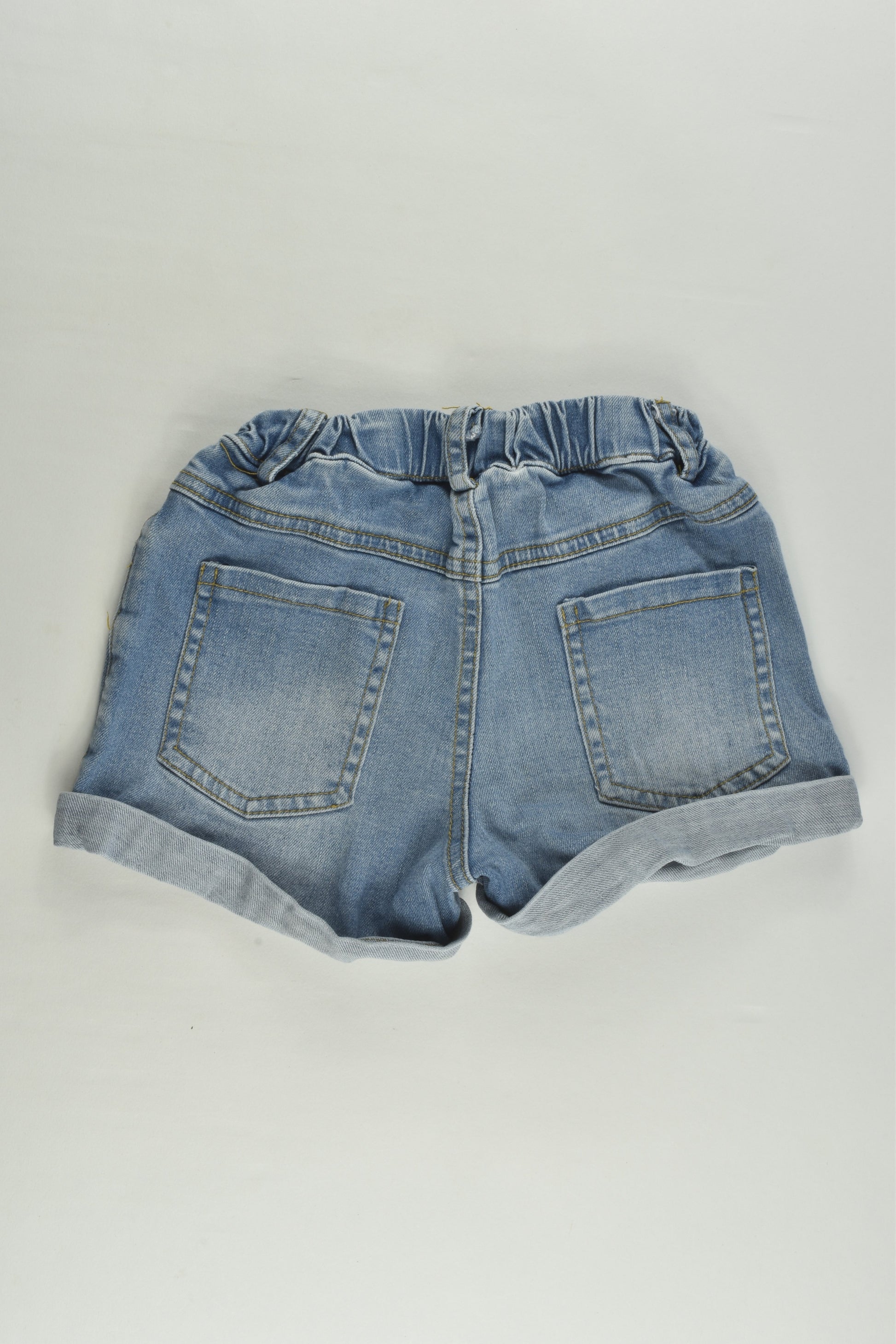 Brand Unknown Size approx 3-4 Stretchy Denim Shorts