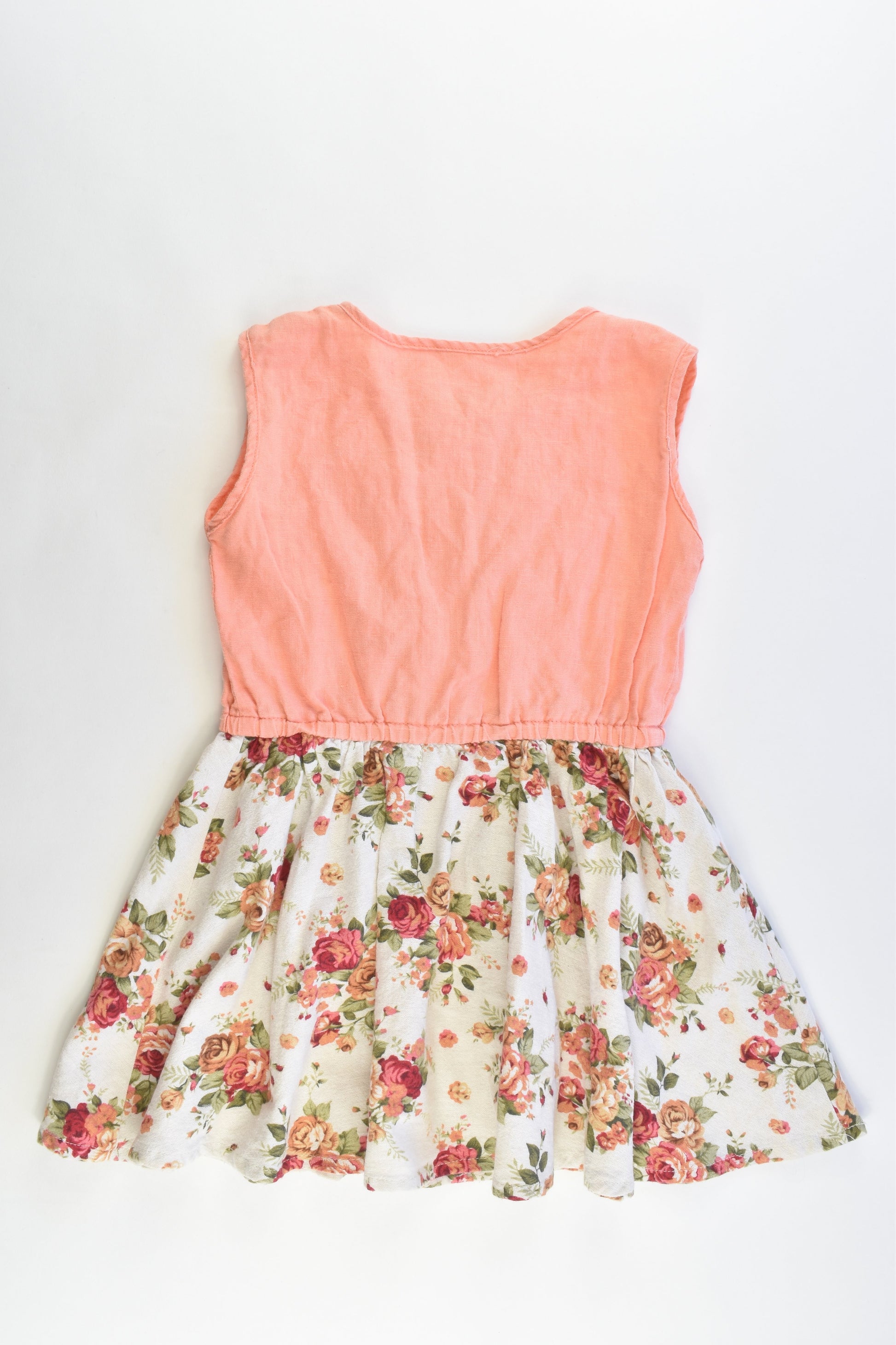 Brand Unknown Size approx 3 Roses Dress