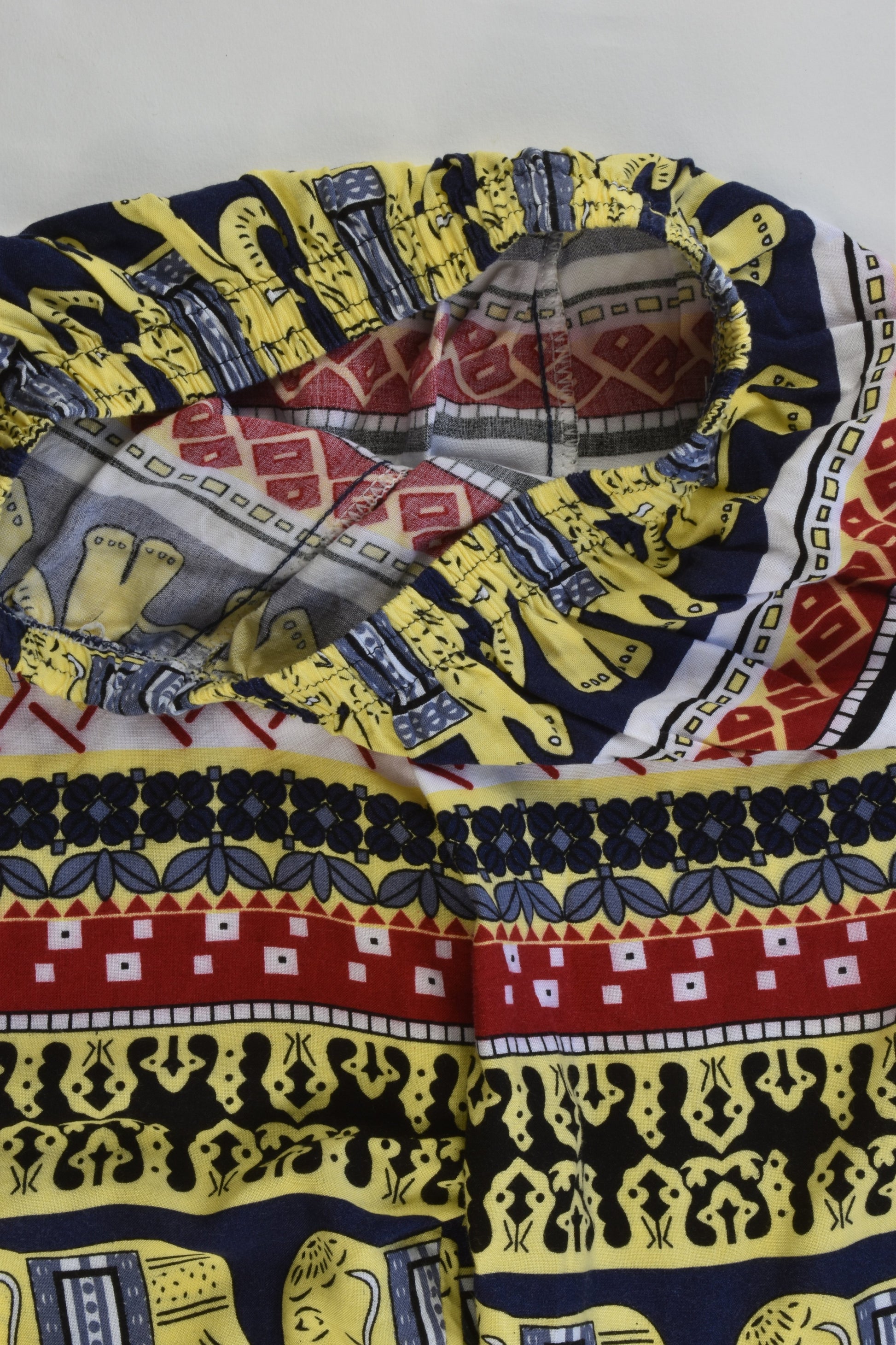 Brand Unknown Size approx 4-8 Elephant Lightweight Baggy Pants