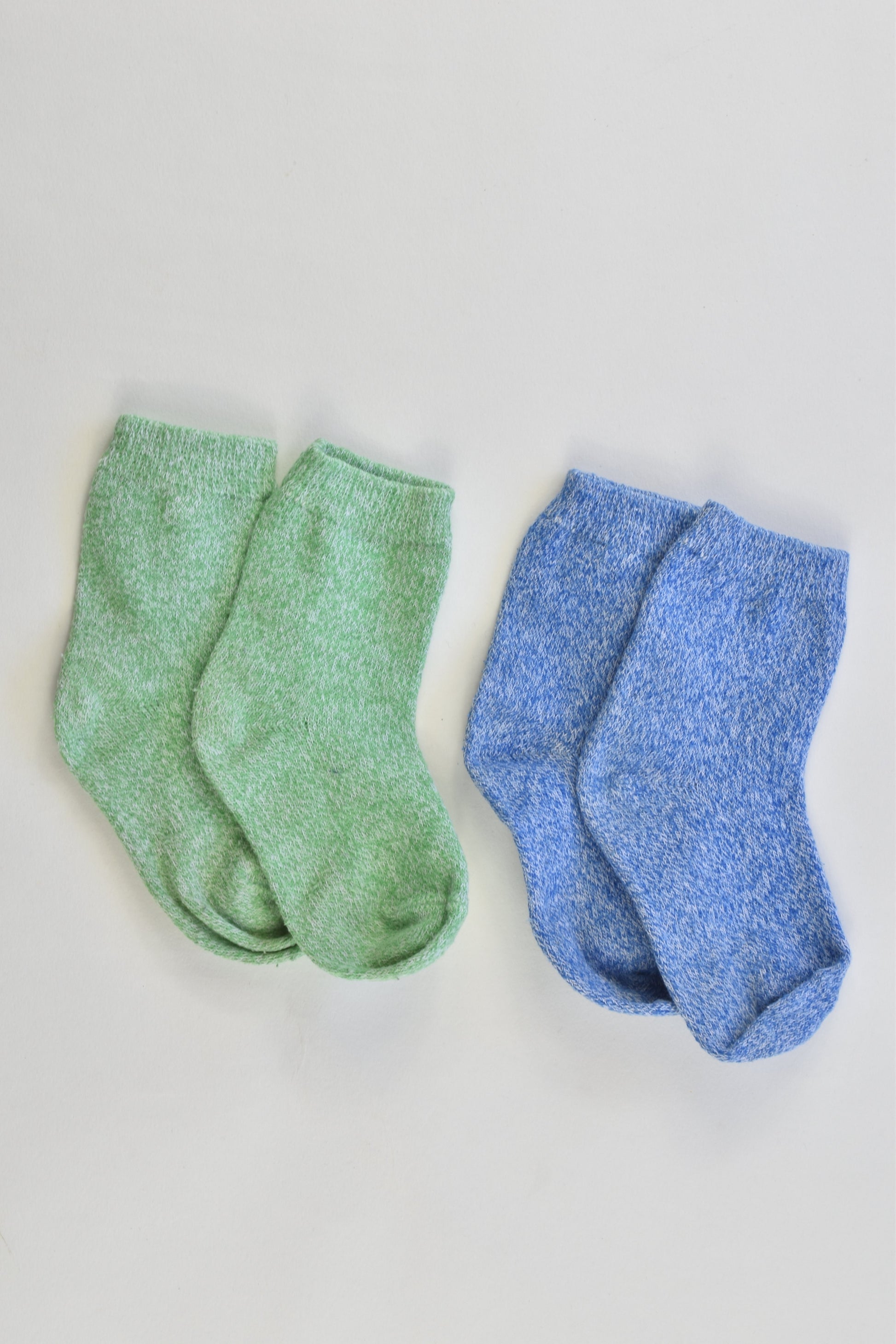 Brand Unknown Size approx 6-12 months Socks