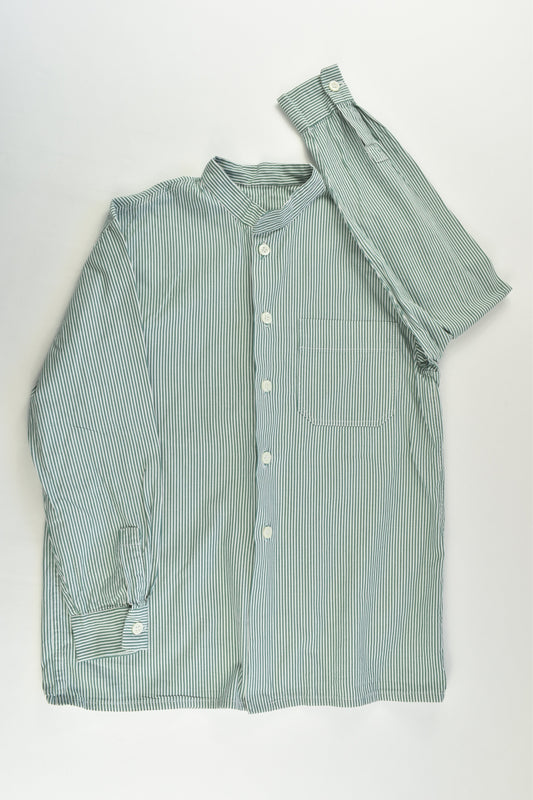Brand Unknown Size approx 7-8 Shirt