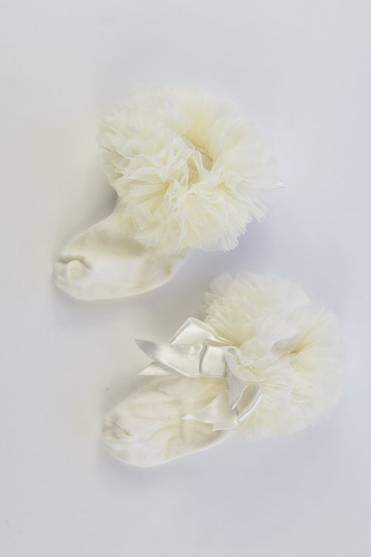 Brand Unknown Size approx up to 3 months Socks