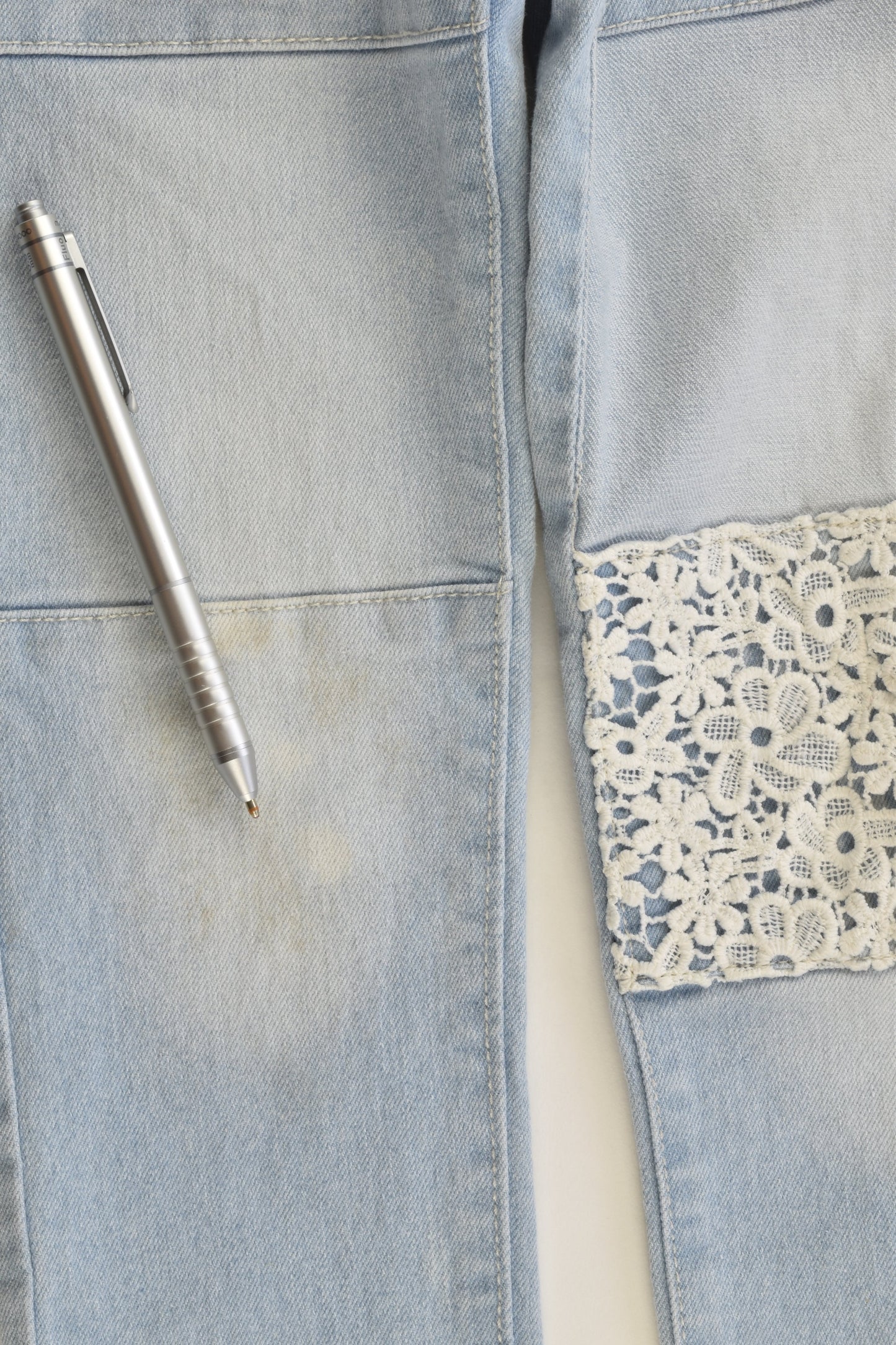 Breakers Size 4 Stretchy Denim Pants with Lace Detail