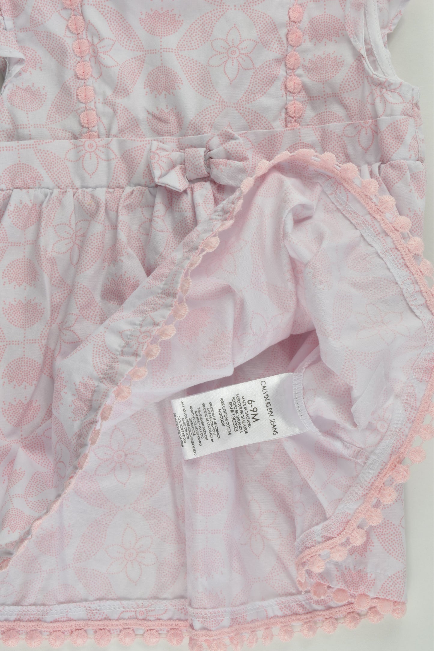 Calvin Klein Jeans Size 0 (6/9 months) Dress