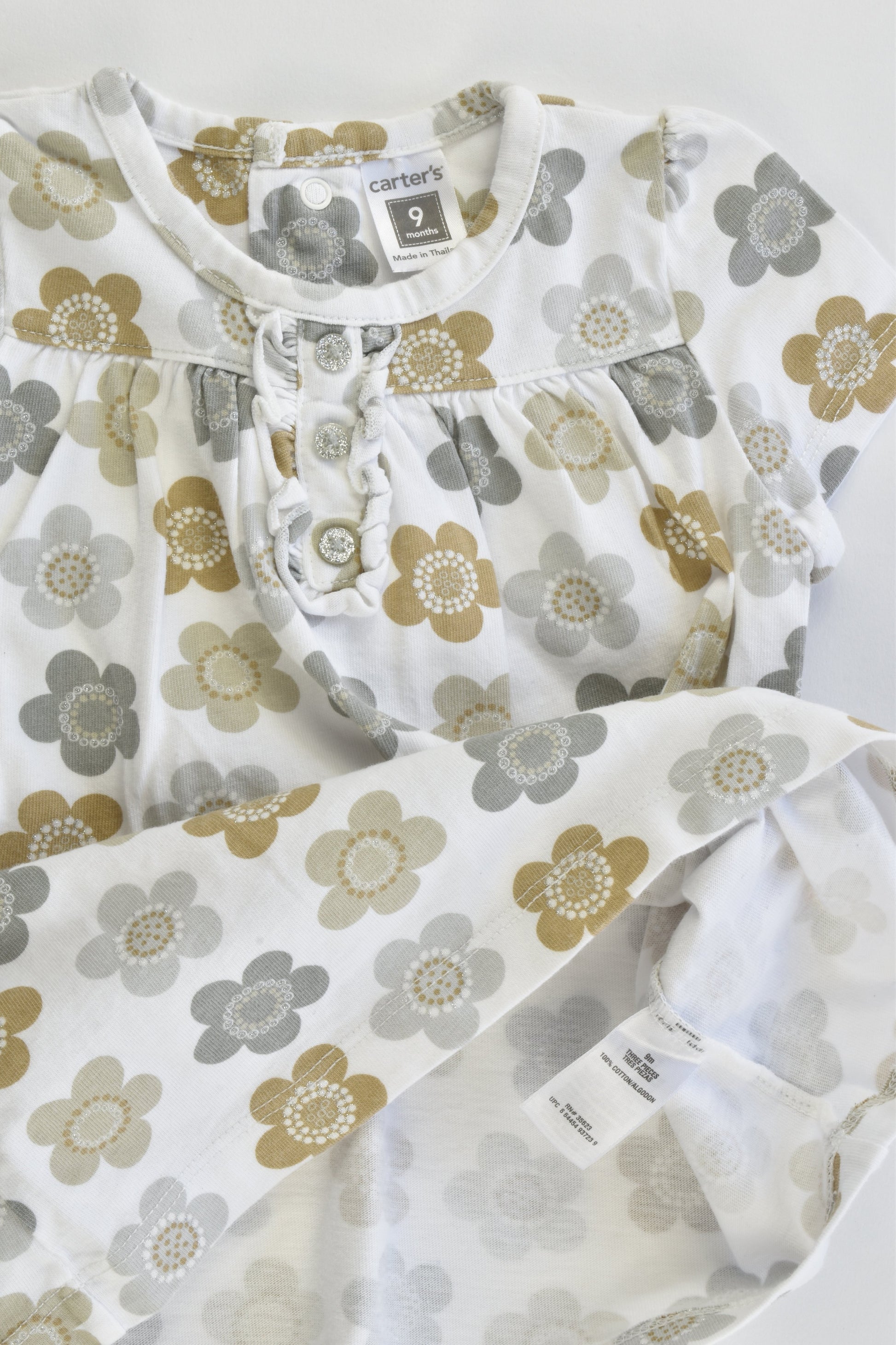 Carter's Size 0 (9 months) Floral T-shirt