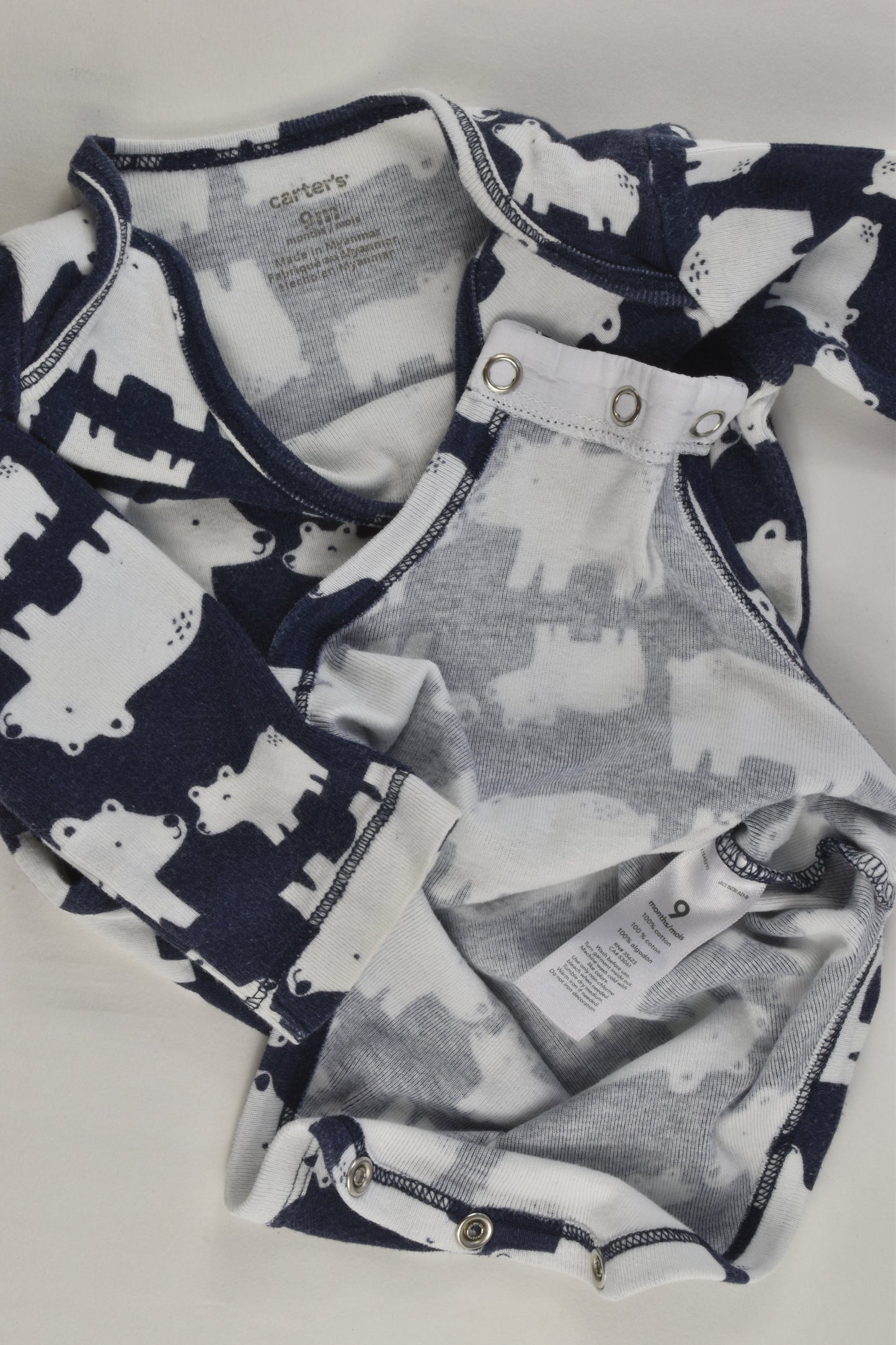 Carter's Size 0 (9 months) Polar Bear Bodysuit