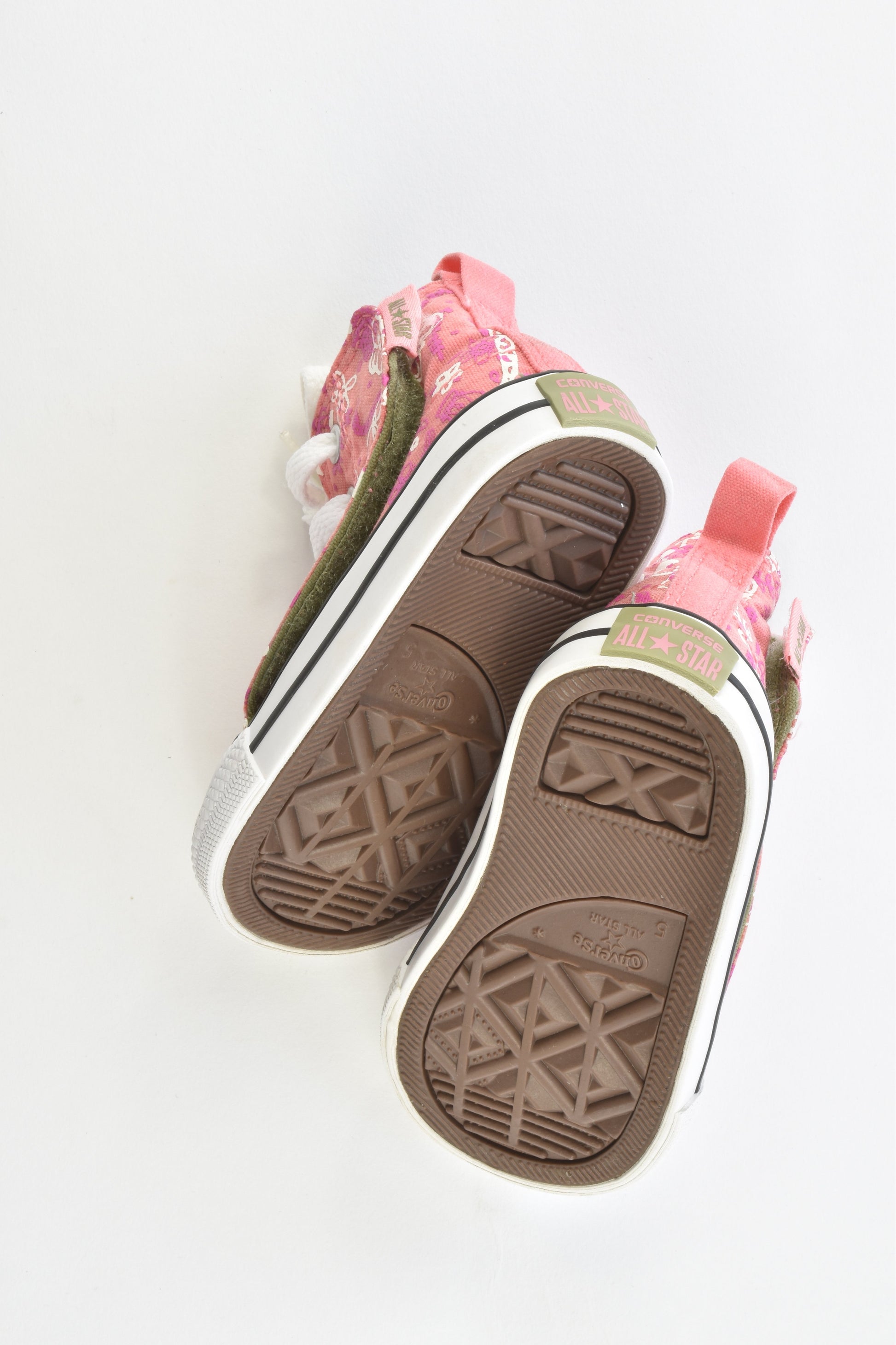 Converse All Star Size 5 Shoes
