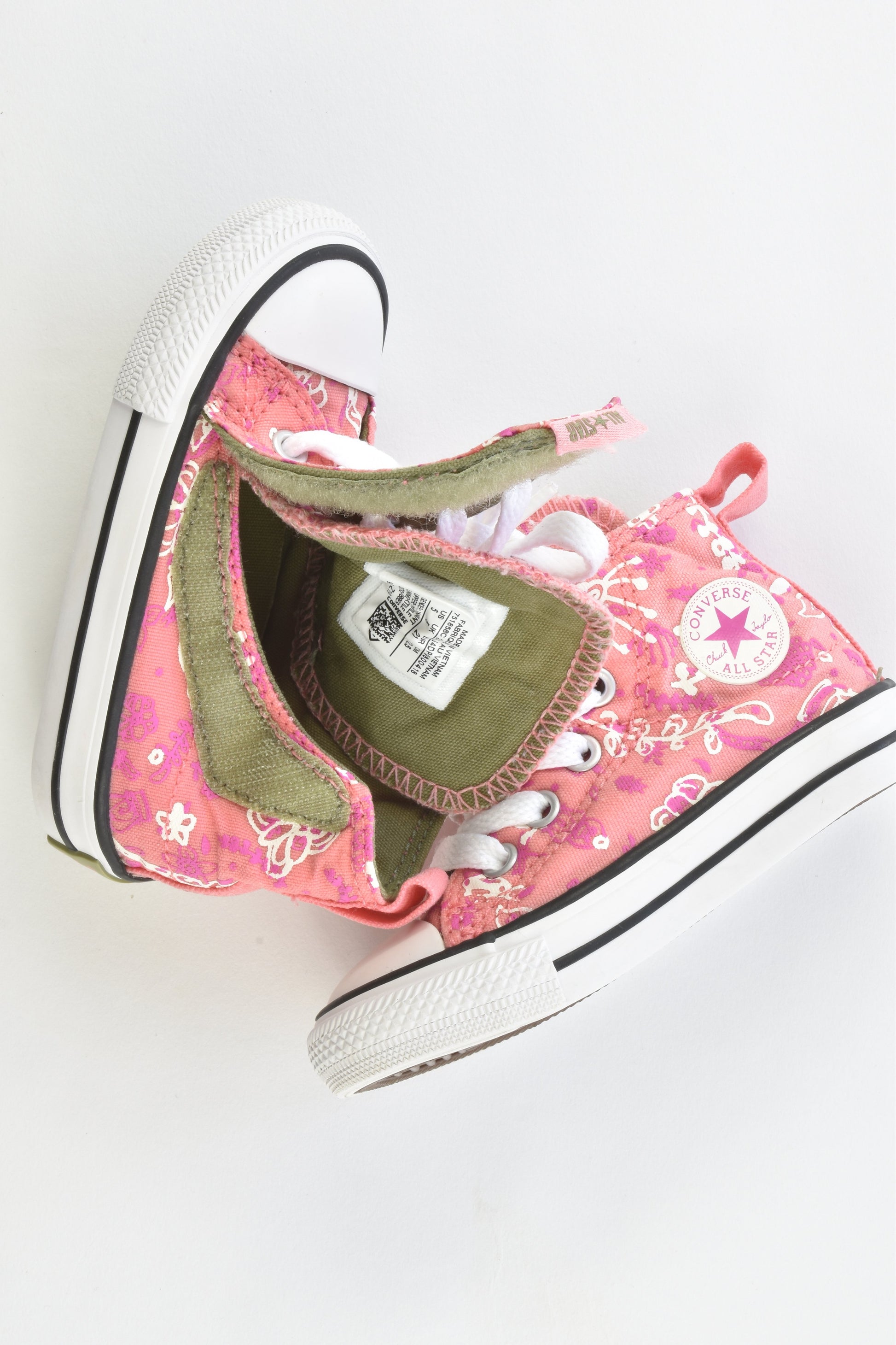 Converse All Star Size 5 Shoes