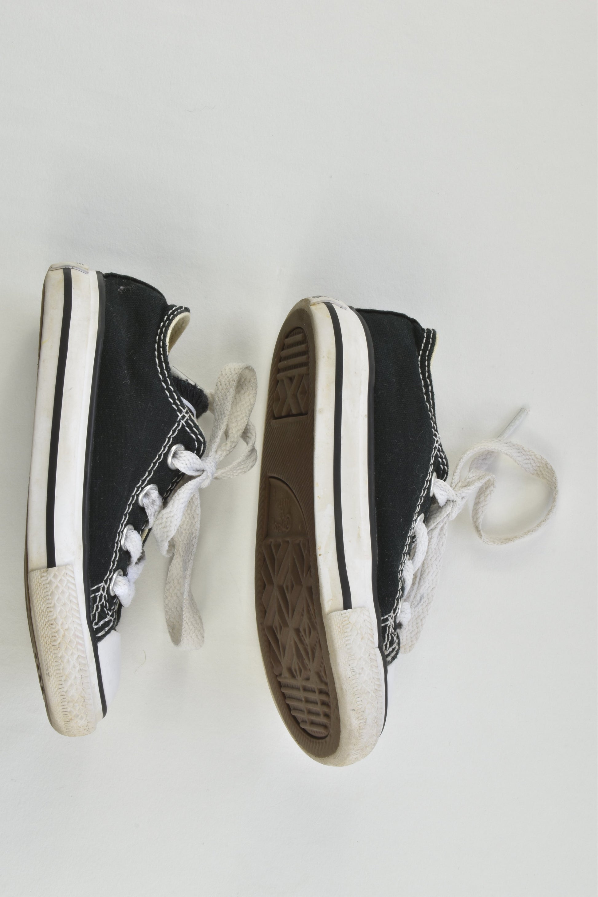 Converse All Star Size 6 Shoes