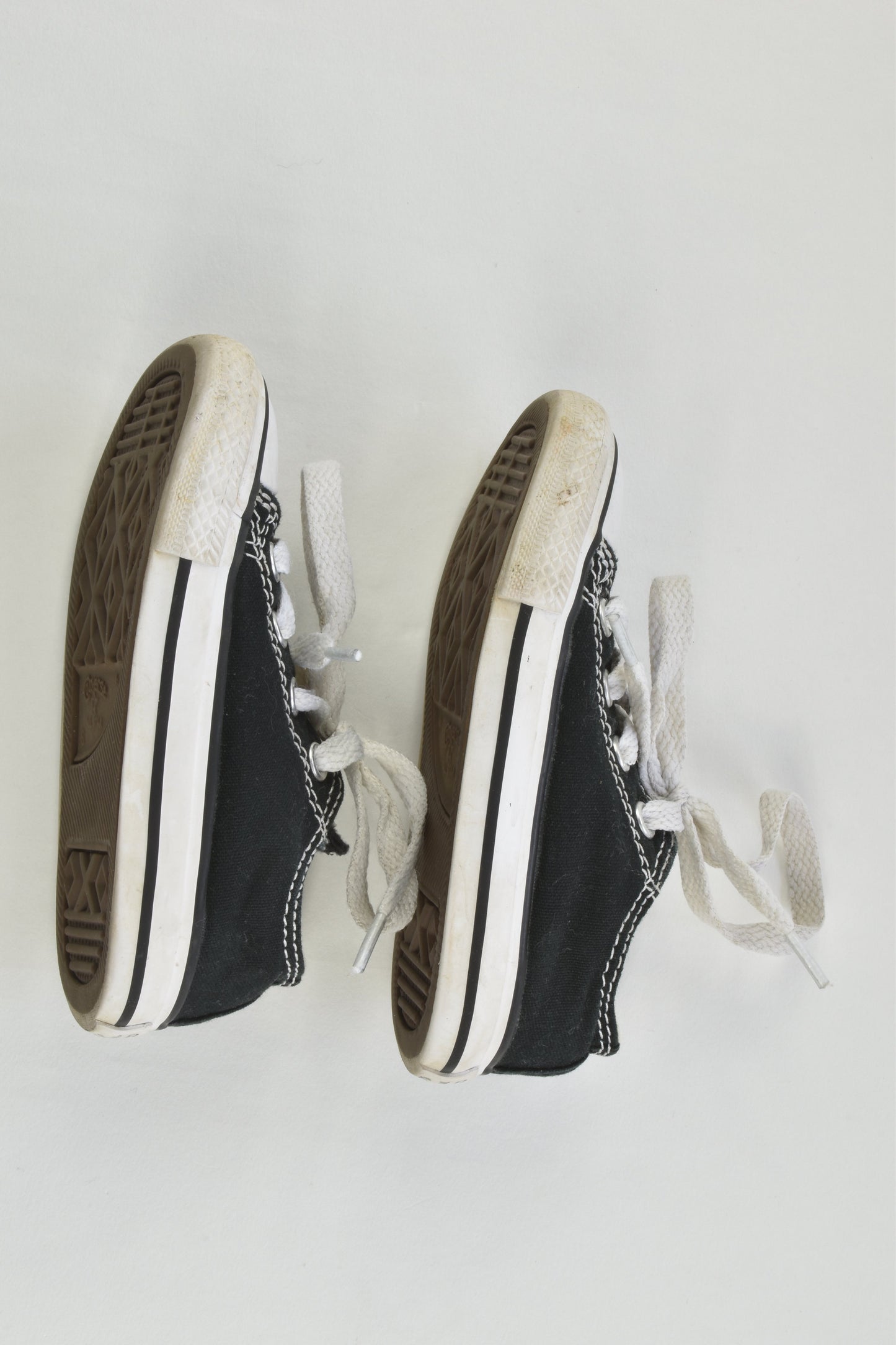 Converse All Star Size 6 Shoes