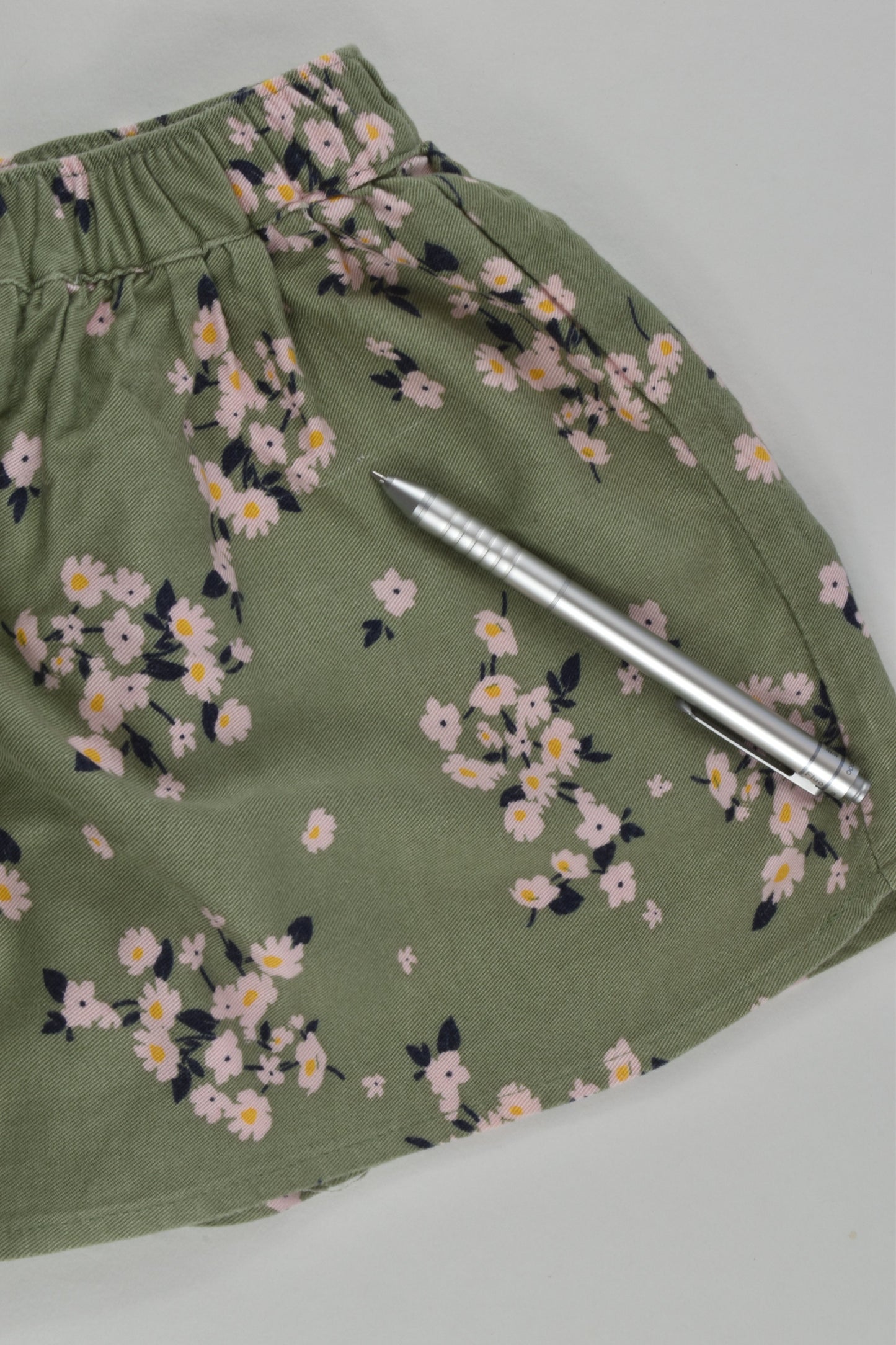 Cotton On Kids Size 1-2 Viscose Floral Skirt