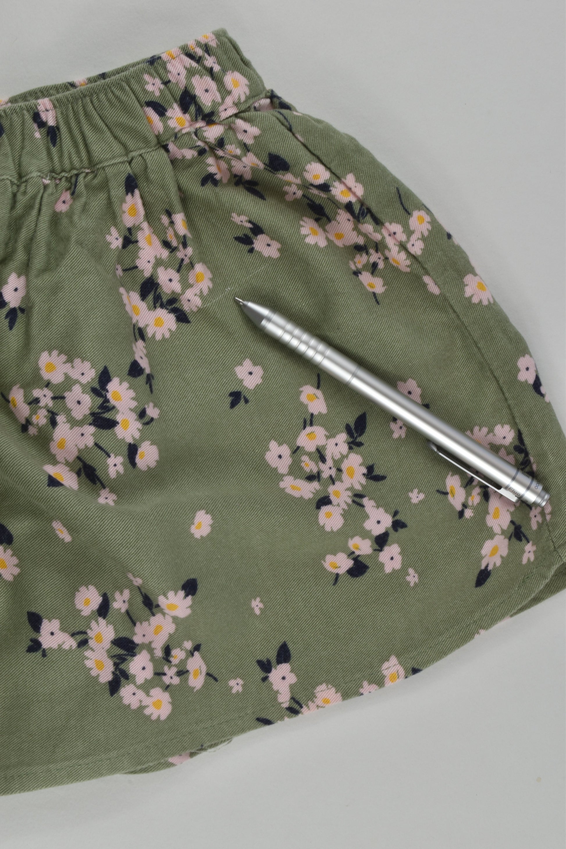 Cotton On Kids Size 1-2 Viscose Floral Skirt