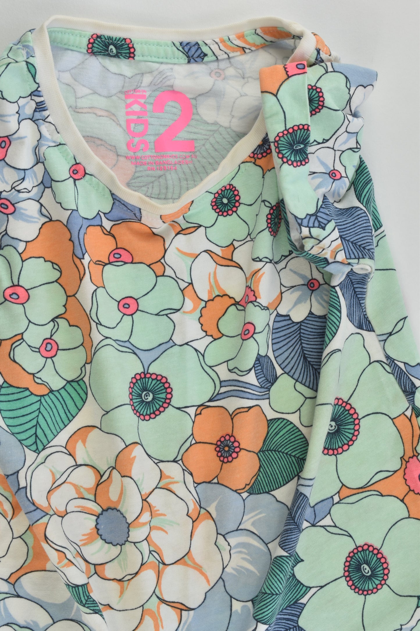 Cotton On Kids Size 2 Floral T-shirt