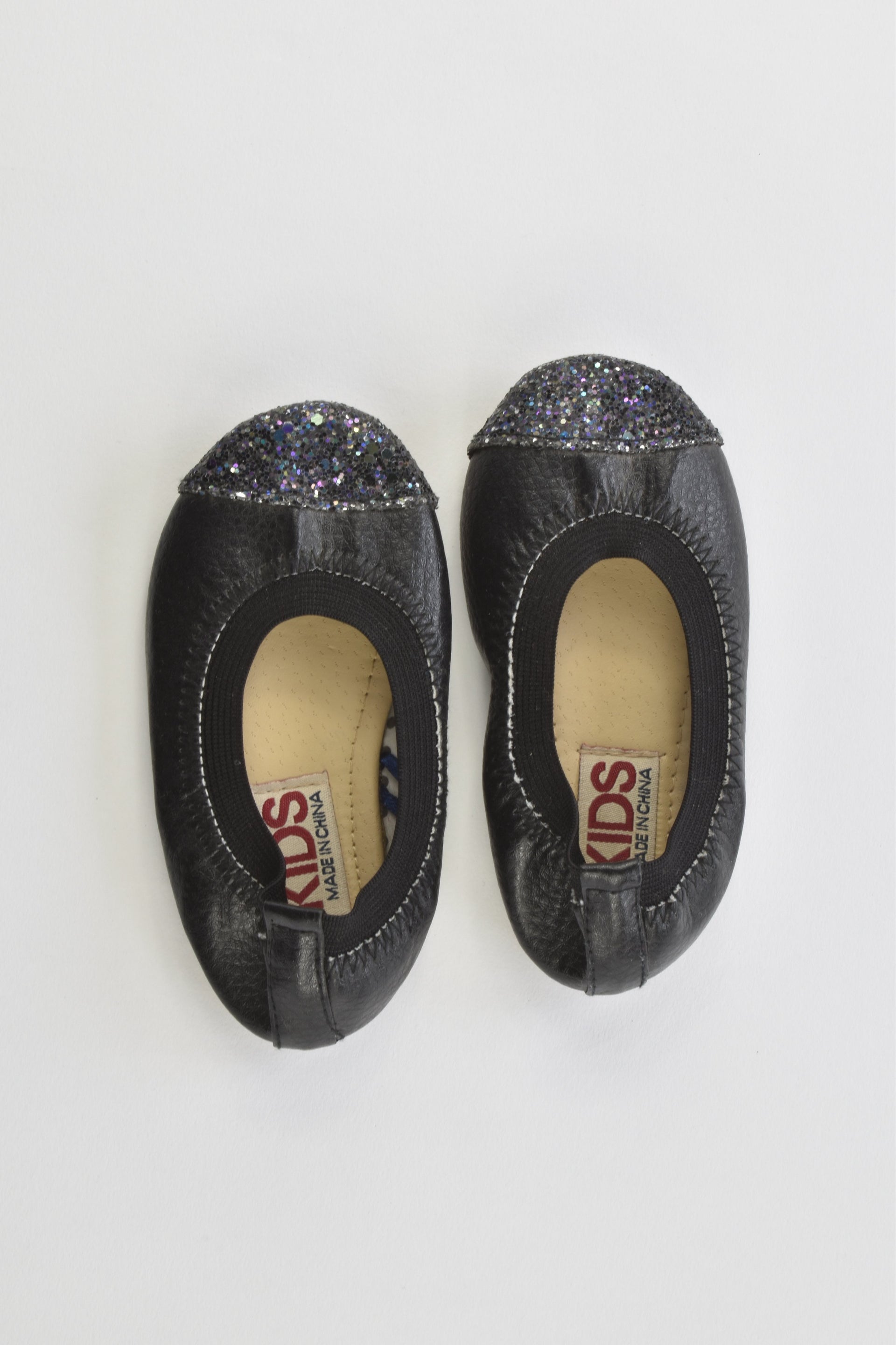 Cotton On Kids Size Shoes – MiniMe Preloved Baby and Kids' Clothes