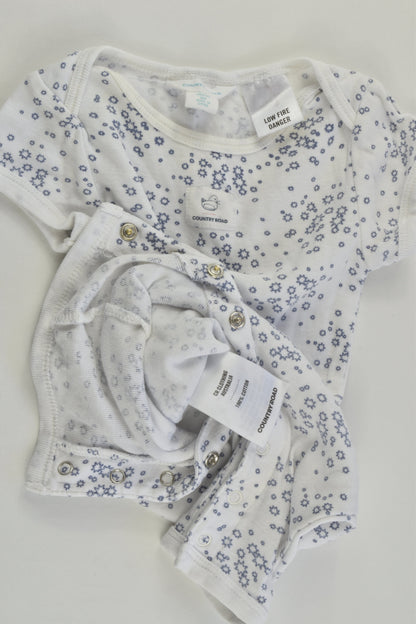 Country Road Size 000 (0-3 months) Stars Short Romper