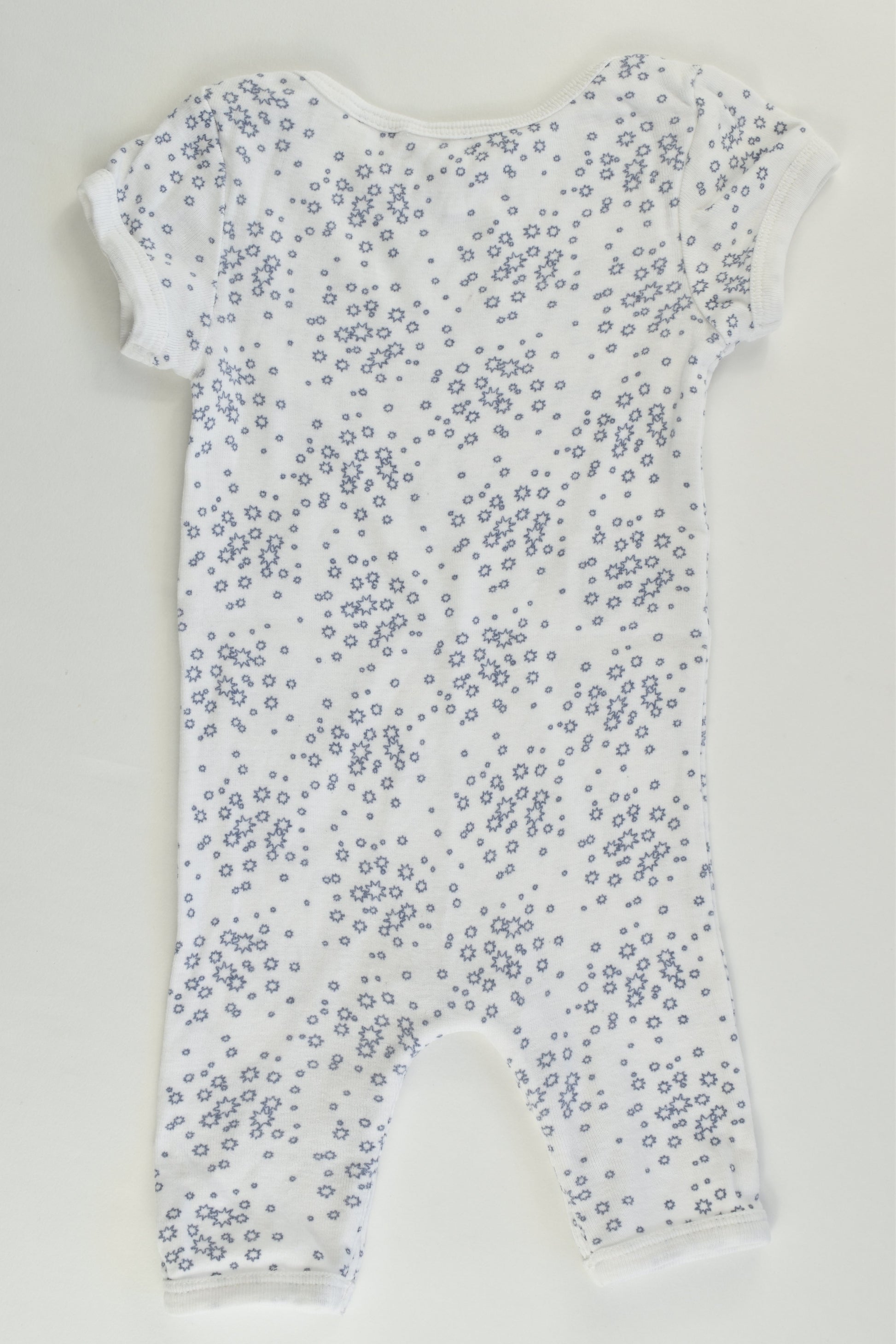 Country Road Size 000 (0-3 months) Stars Short Romper