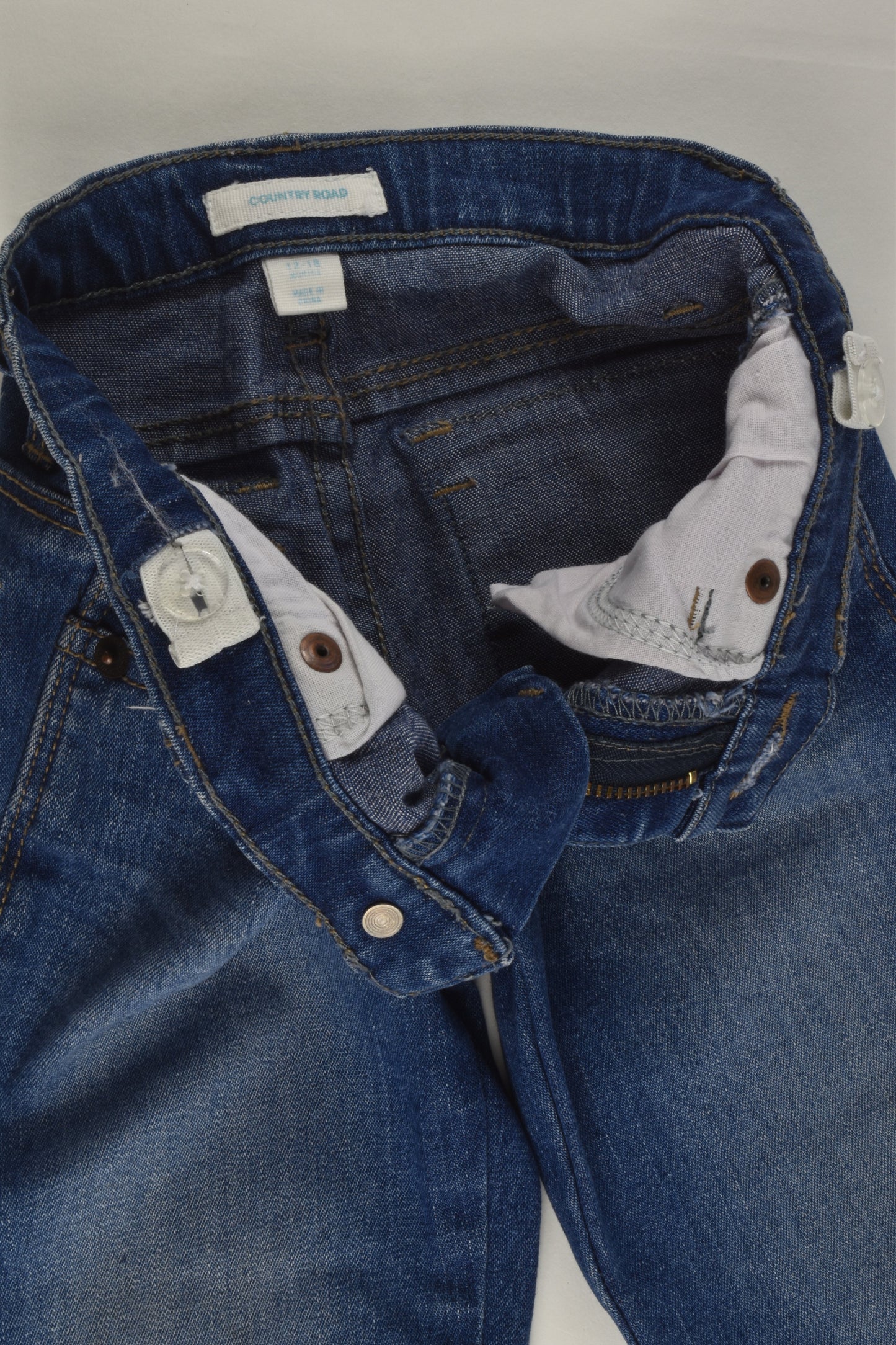 Country Road Size 1 Stretchy Denim Pants