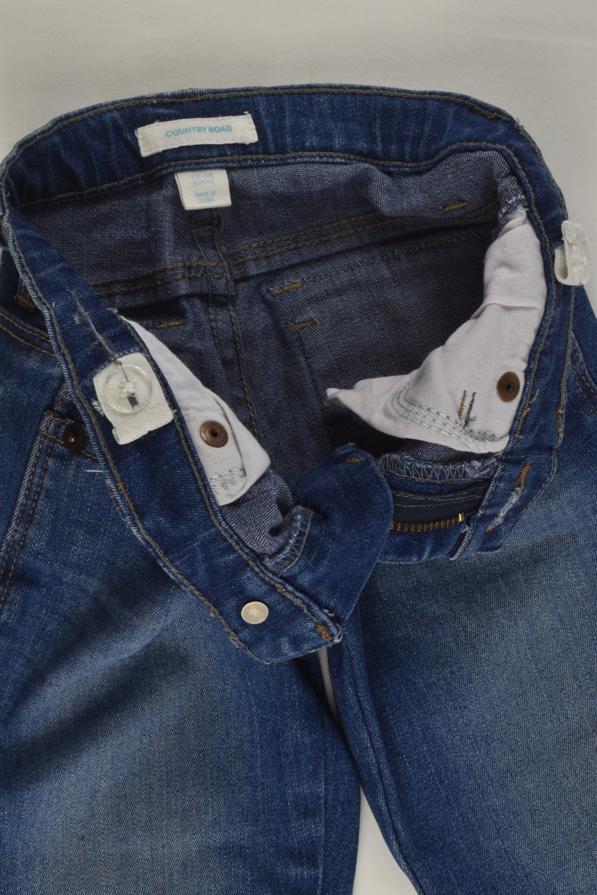Country Road Size 1 Stretchy Denim Pants