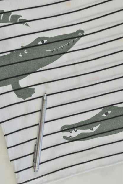Country Road Size 2 Crocodile T-shirt