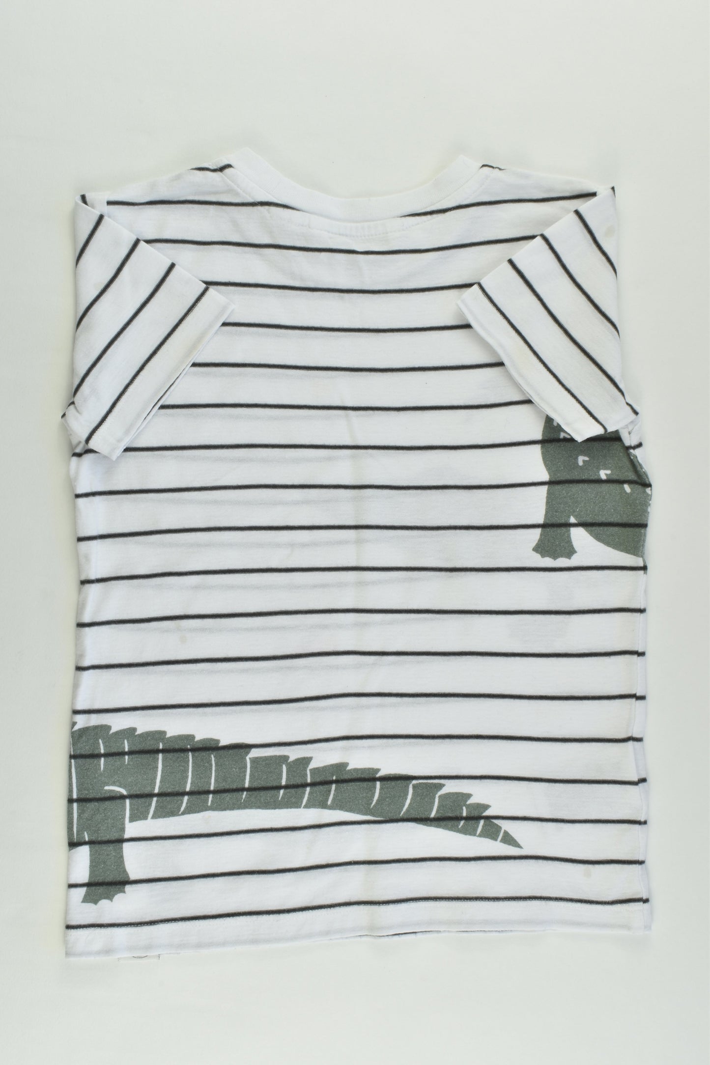 Country Road Size 2 Crocodile T-shirt