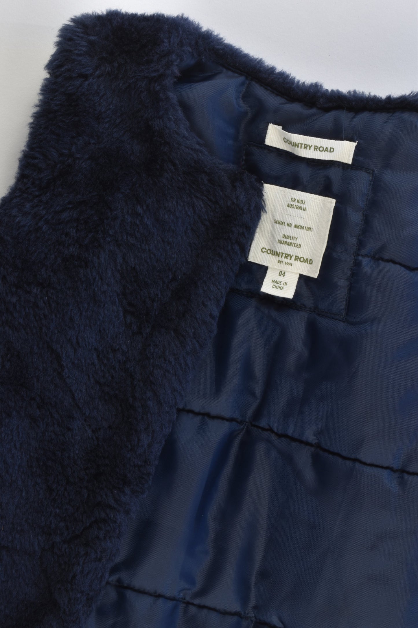 Country Road Size 4 Lined Lightly Padded Fluffy Vest