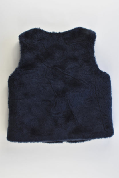 Country Road Size 4 Lined Lightly Padded Fluffy Vest