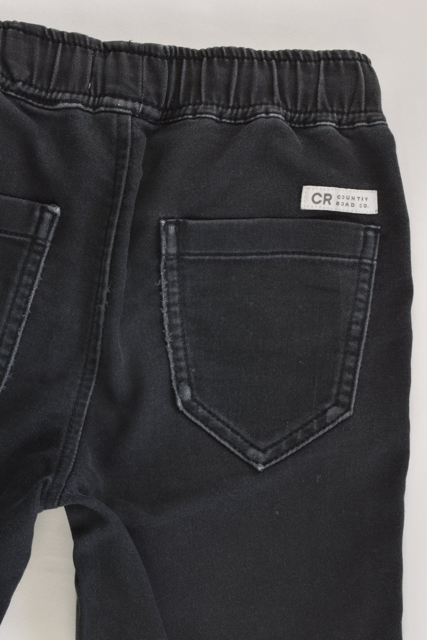 Country Road Size 4 Stretchy Denim Shorts