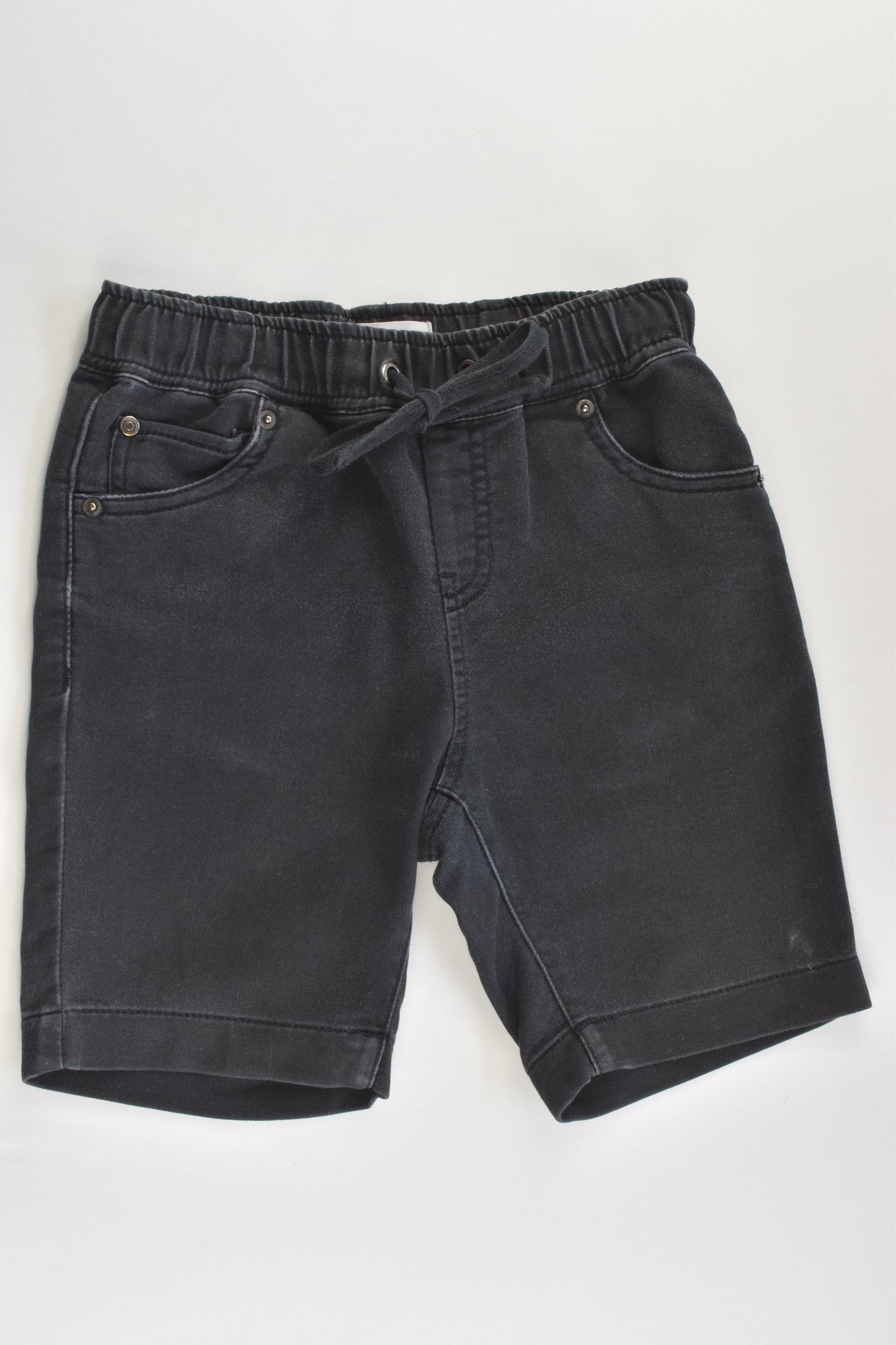 Country Road Size 4 Stretchy Denim Shorts