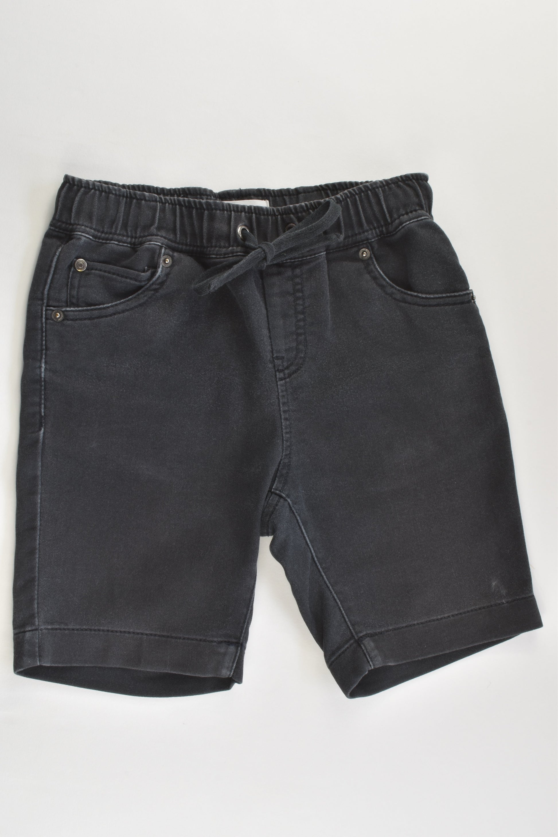Country Road Size 4 Stretchy Denim Shorts